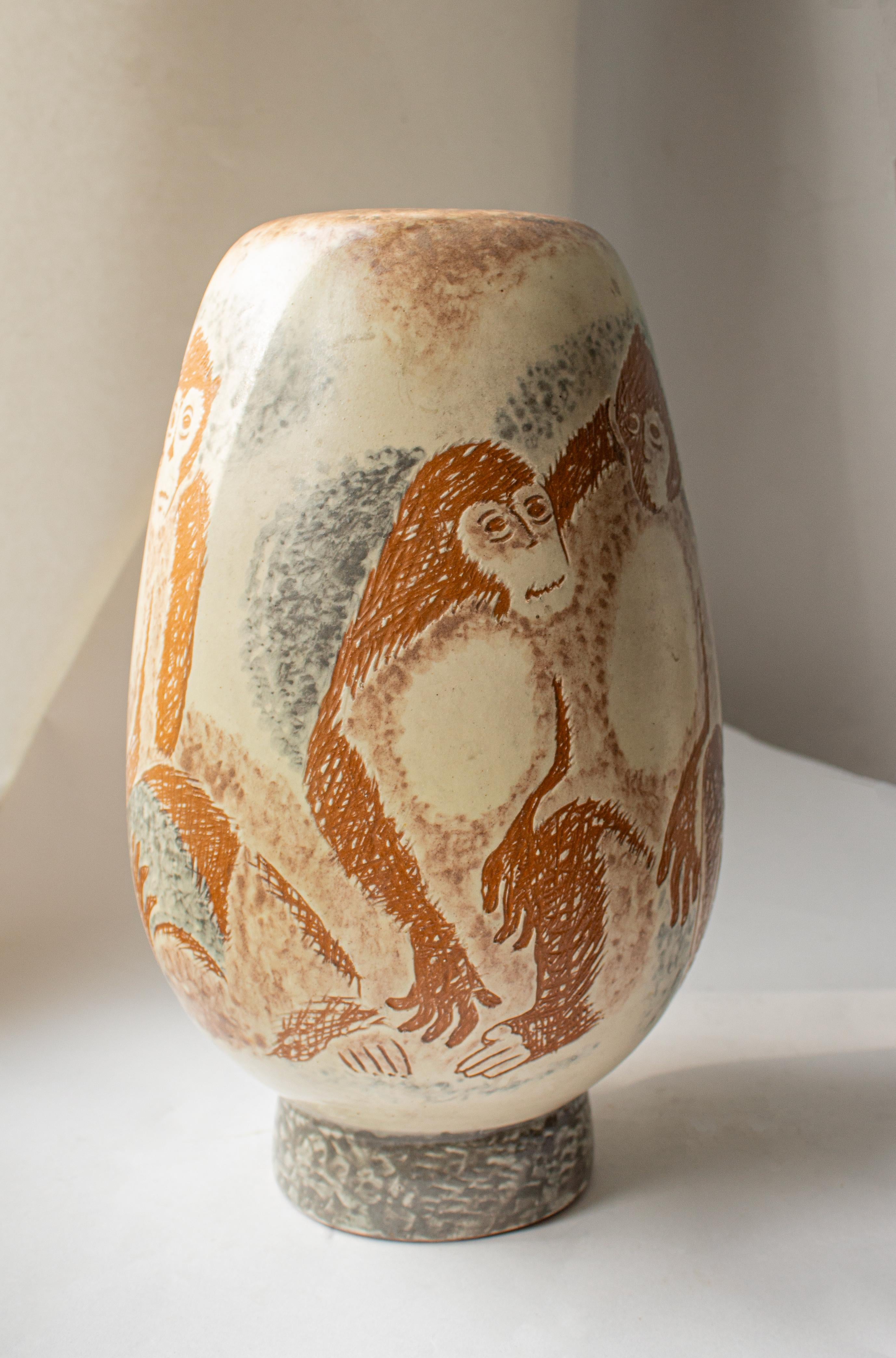 Fait main Grand vase moderne du milieu du siècle dernier de Vicke Lindstrand pour Upsala-Ekeby, Suède, années 1940. en vente