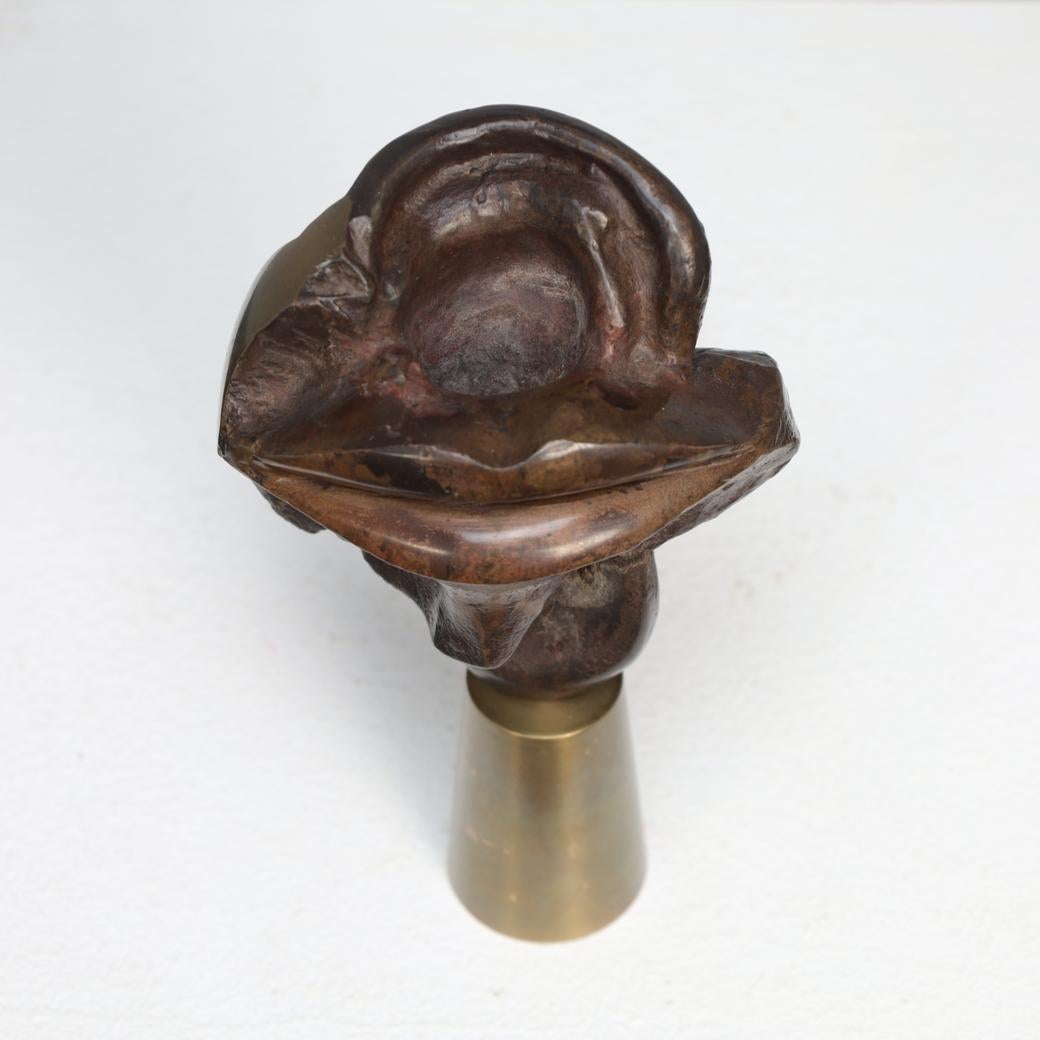 Mia Moreaux. Scultura in bronzo con base in ottone 