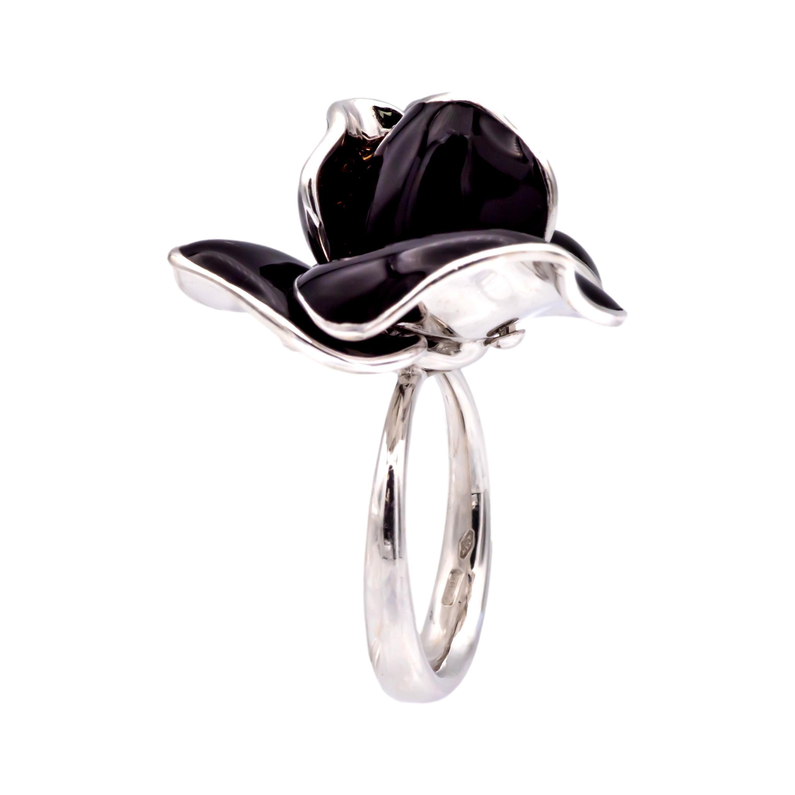 Contemporary Mia Nardi 18K White Gold Rosa Ring in Black enamel with Orange Sapphire Center For Sale