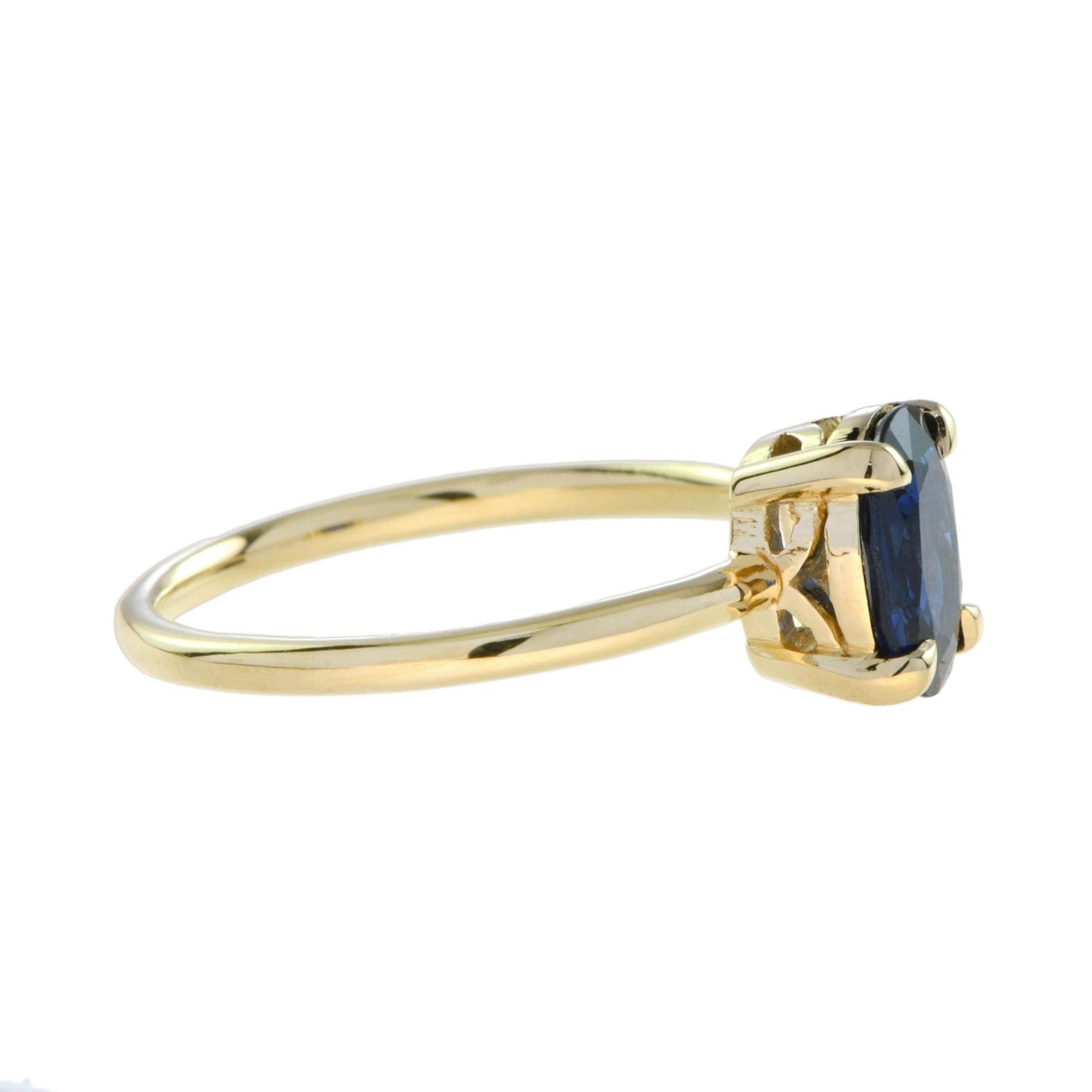 For Sale:  Mia Oval Blue Sapphire Solitaire Ring in 9K Yellow Gold 3