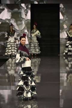 Miabril  Noir  Boucles d'oreilles en jais Soutache avec rayonne de soie, perles et fermoir en argent