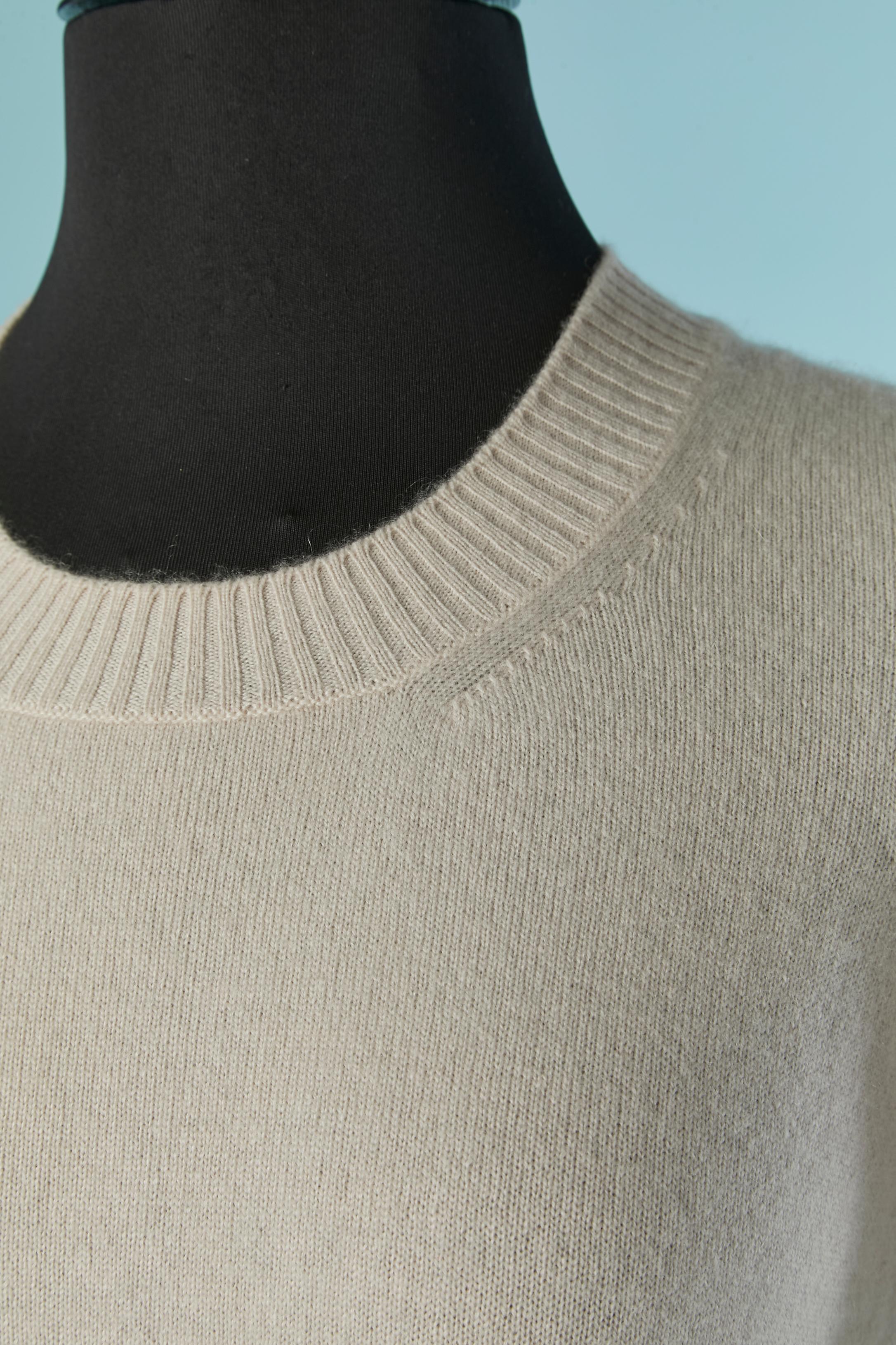 Miami Cruise cashmere jacquard short sleeve sweater. 
SIZE 36 (Fr) S 