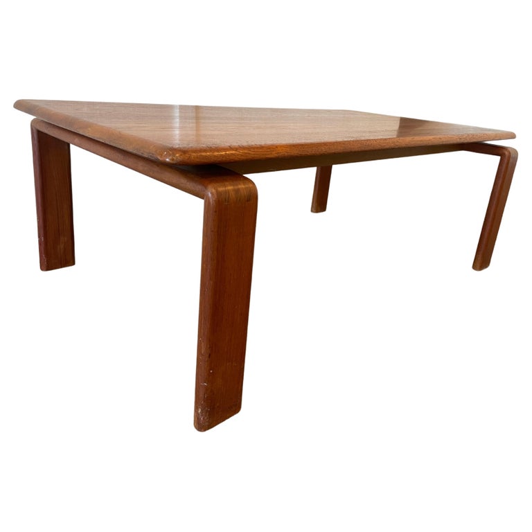 Mid Century Danish Modern Solid Teak wood Coffee Table For Sale at 1stDibs