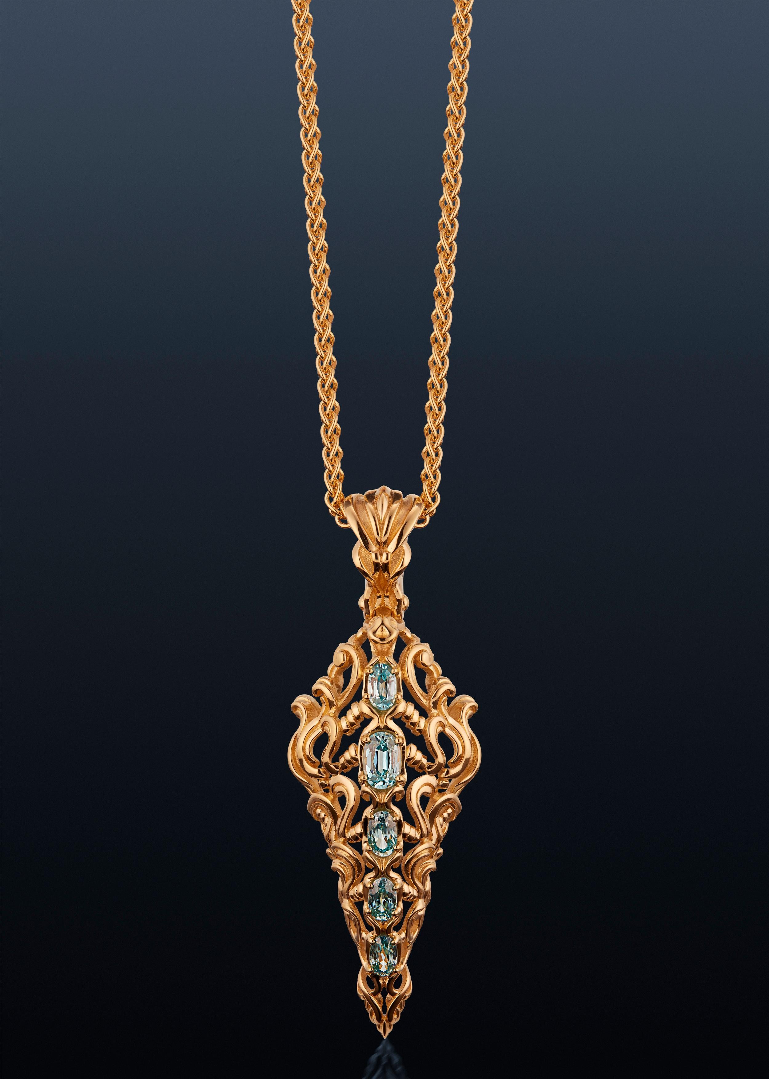 Micah Antoni Blauer Zirkon 18K Gelbgold Verdure-Anhänger (Art nouveau) im Angebot