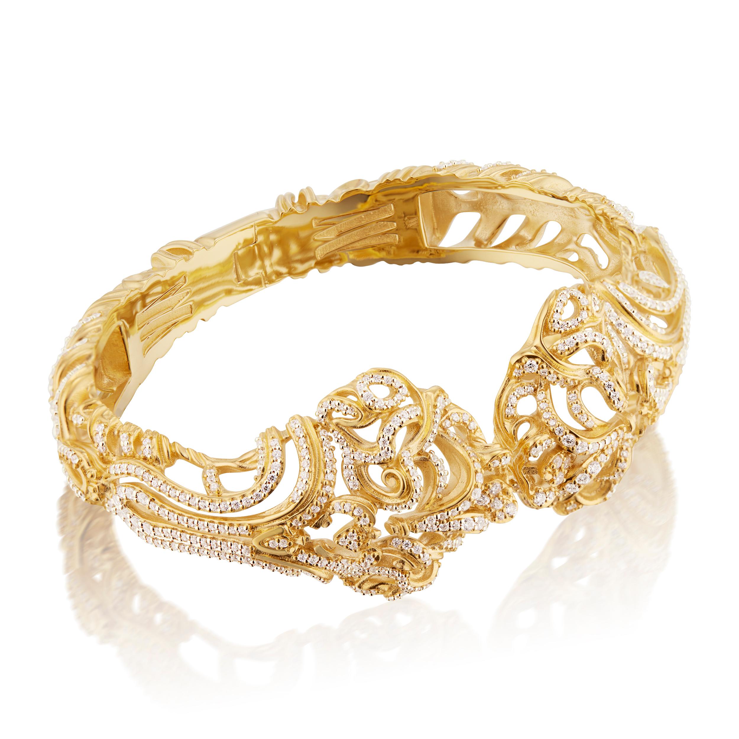 Micah Antoni Diamant-Armreif aus 18K Gelbgold (Byzantinisch) im Angebot