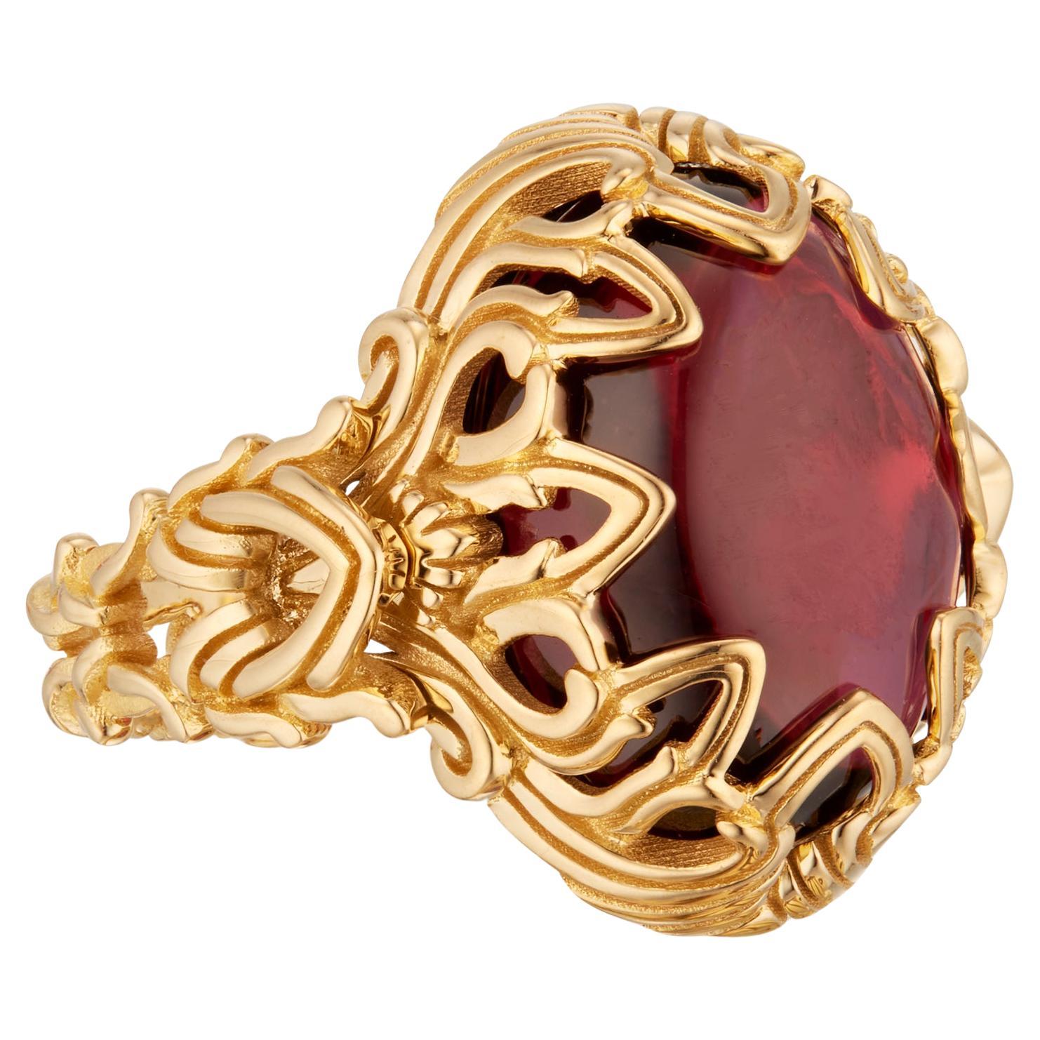 Anello ad arco in oro giallo 18 carati con granato di rodolite di Micah Antoni in vendita