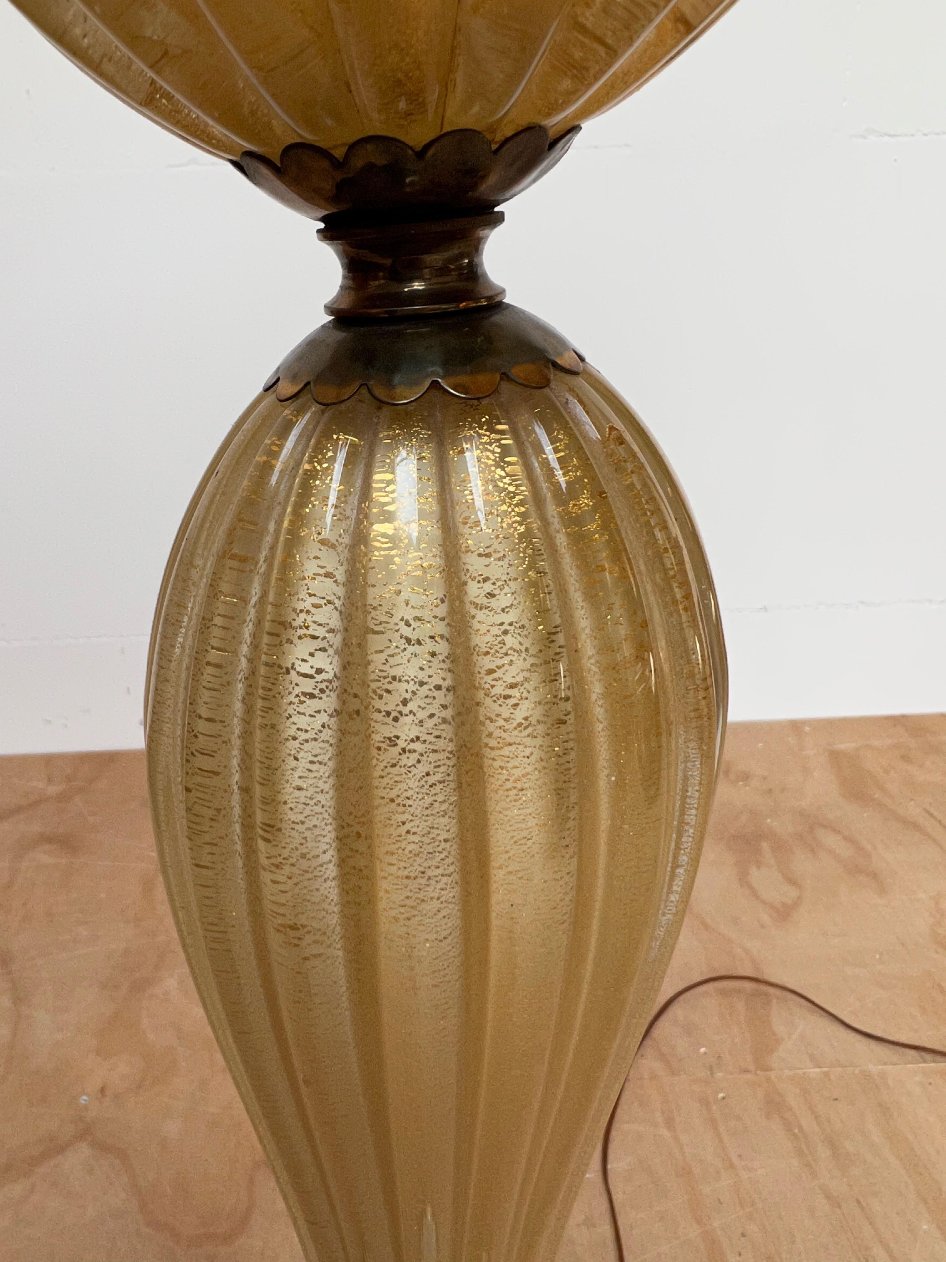 20th Century Italian Vintage Barovier & Toso Murano Art Glass Floor Lamp with Gold Inclusions For Sale