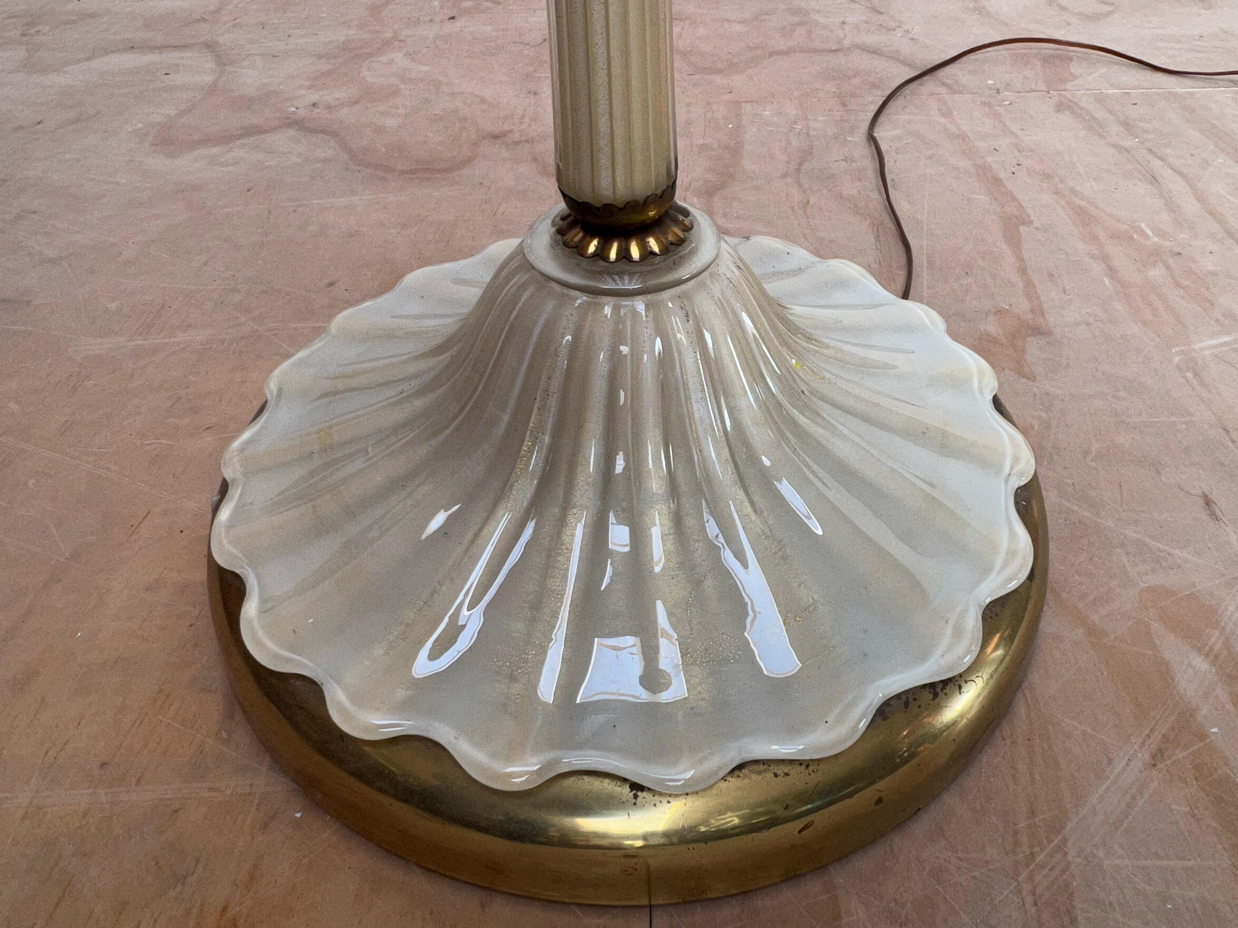 Italian Vintage Barovier & Toso Murano Art Glass Floor Lamp with Gold Inclusions For Sale 2