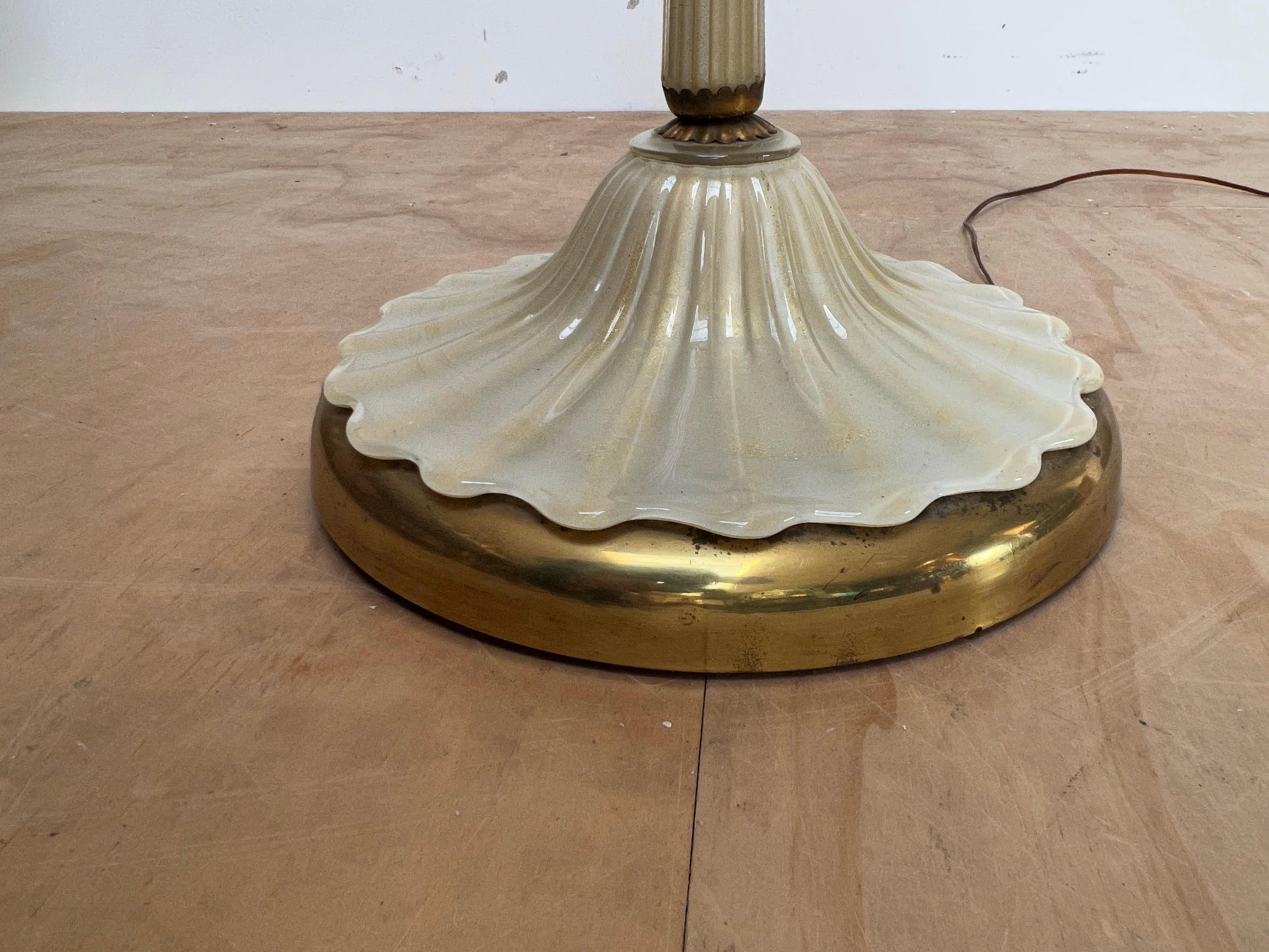Italian Vintage Barovier & Toso Murano Art Glass Floor Lamp with Gold Inclusions For Sale 3