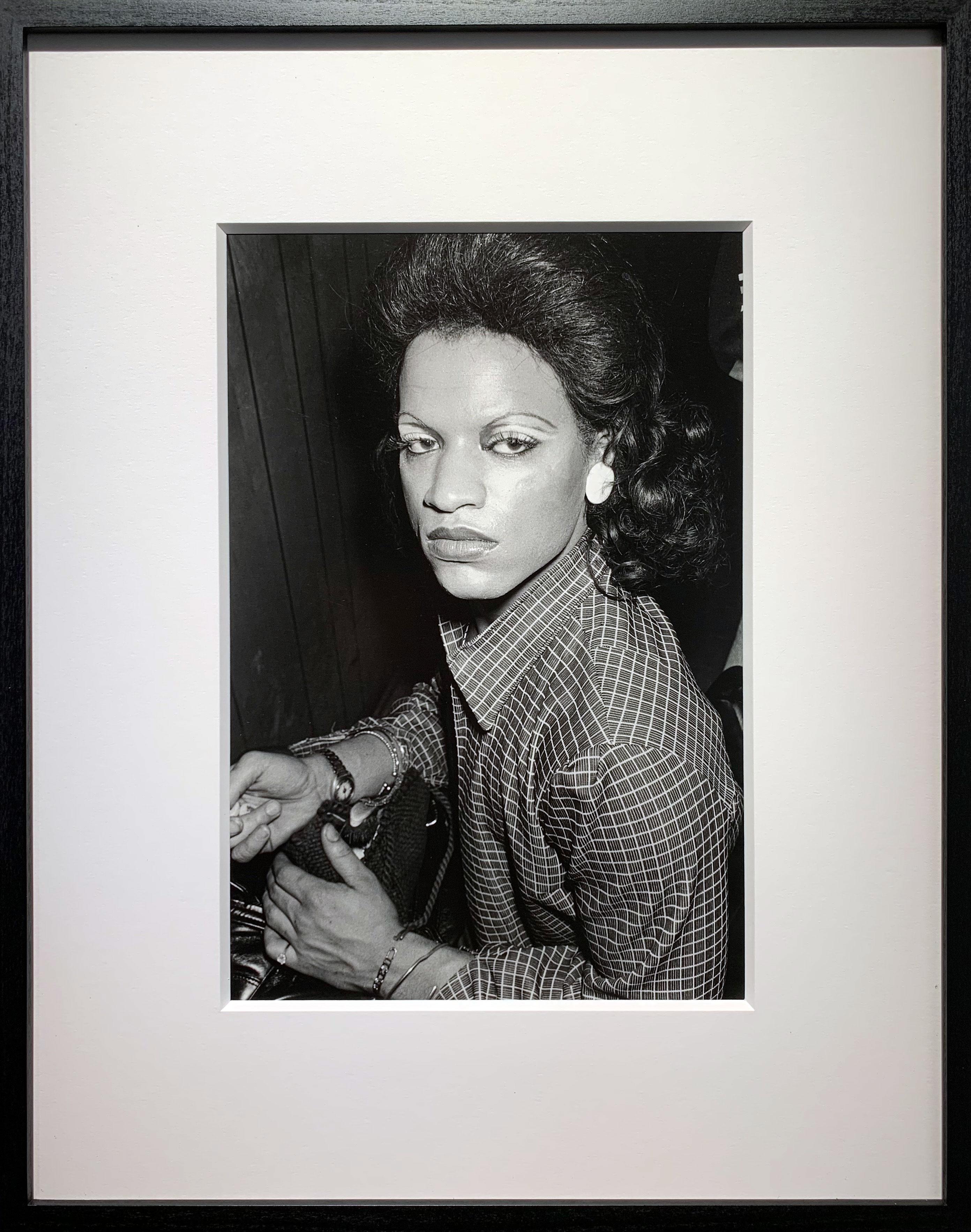 #112, 1970s Nightclubs of Chicago South Side - Rare Vintage Silver Gelatin Print - Photograph by Michael Abramson