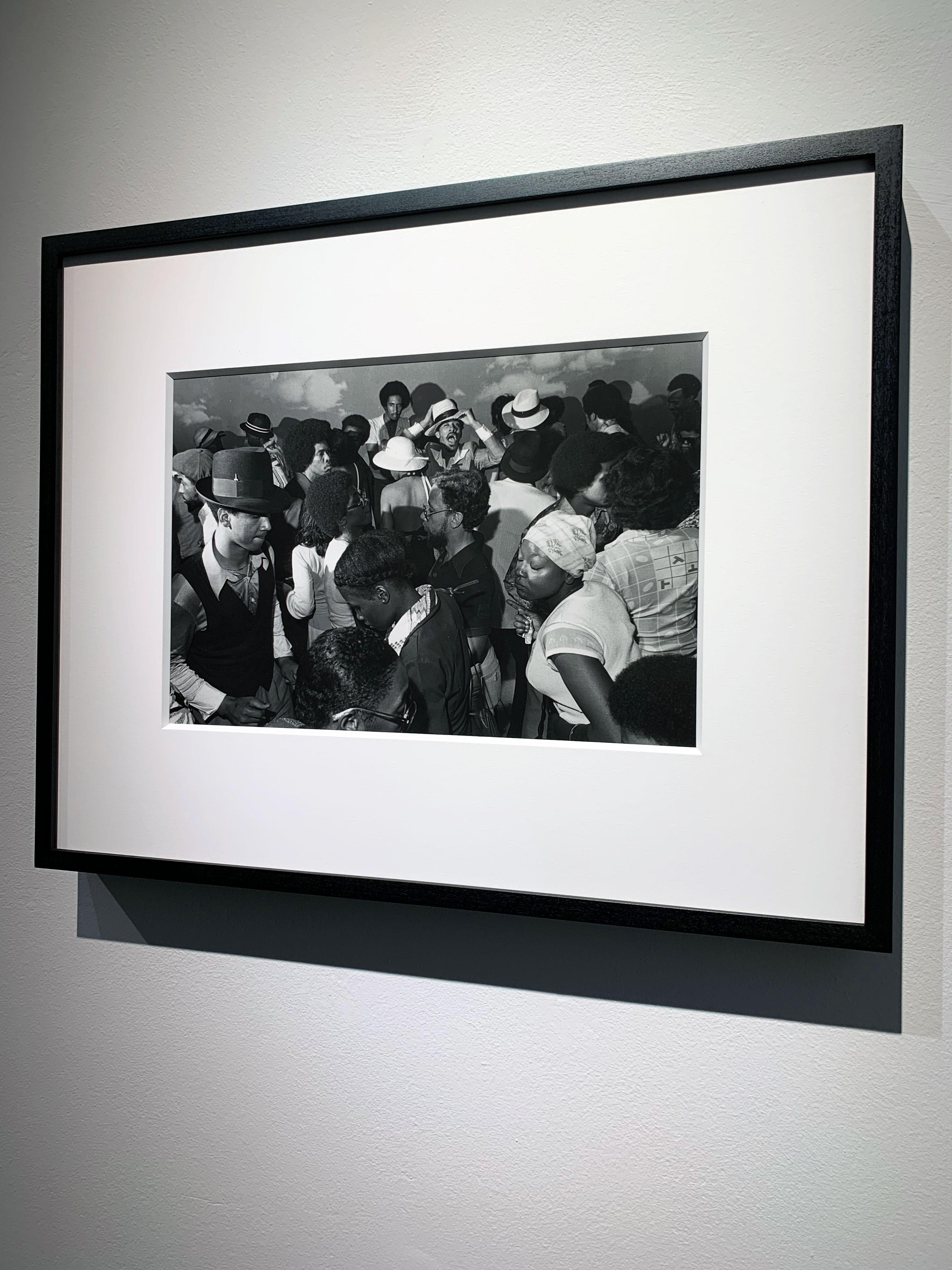 #114, 1970s Nightclubs of Chicago South Side - Rare Vintage Silver Gelatin Print For Sale 10