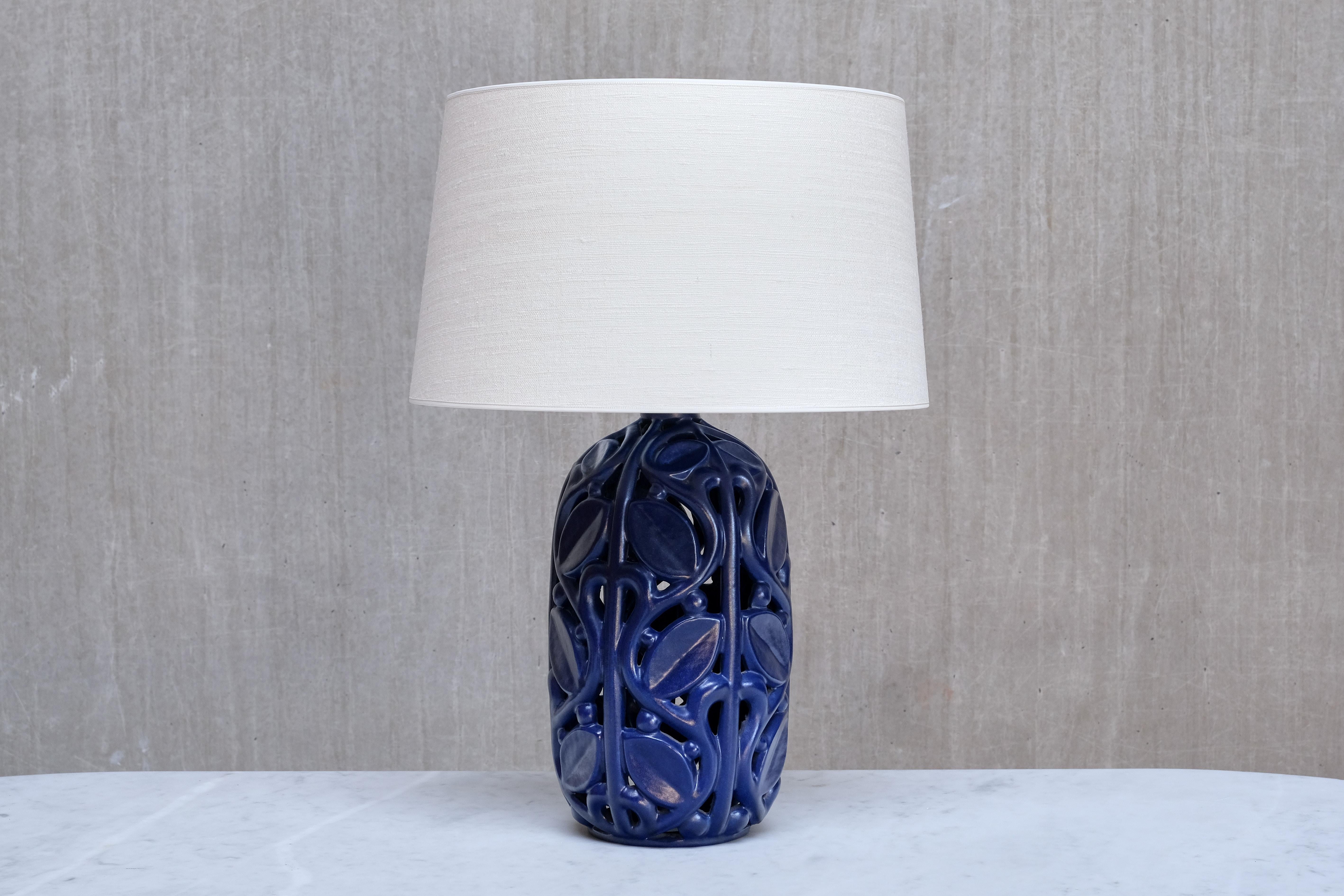 Michael Andersen Blue Ceramic Table Lamp with Botanical Openwork Relief, 1940s For Sale 5