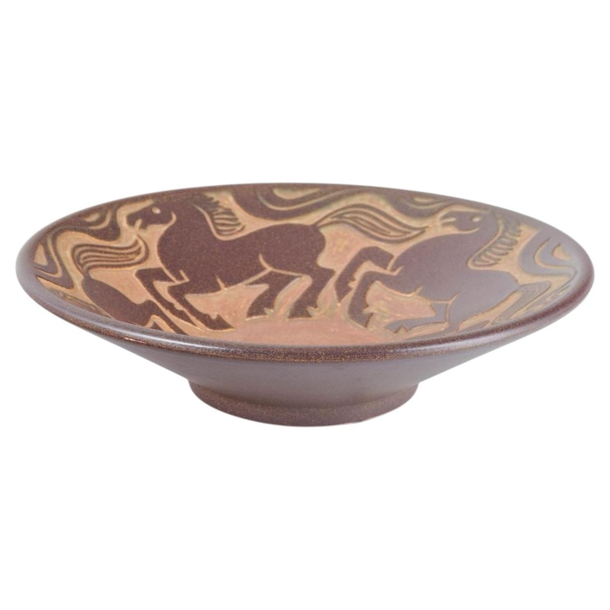 Michael Andersen, Bornholm. Large stoneware bowl with horses ornament. 1960s/70s