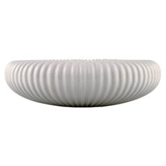 Michael Andersen, Large Bowl in White Glazed Ceramics, Ribbed Design, 1960s