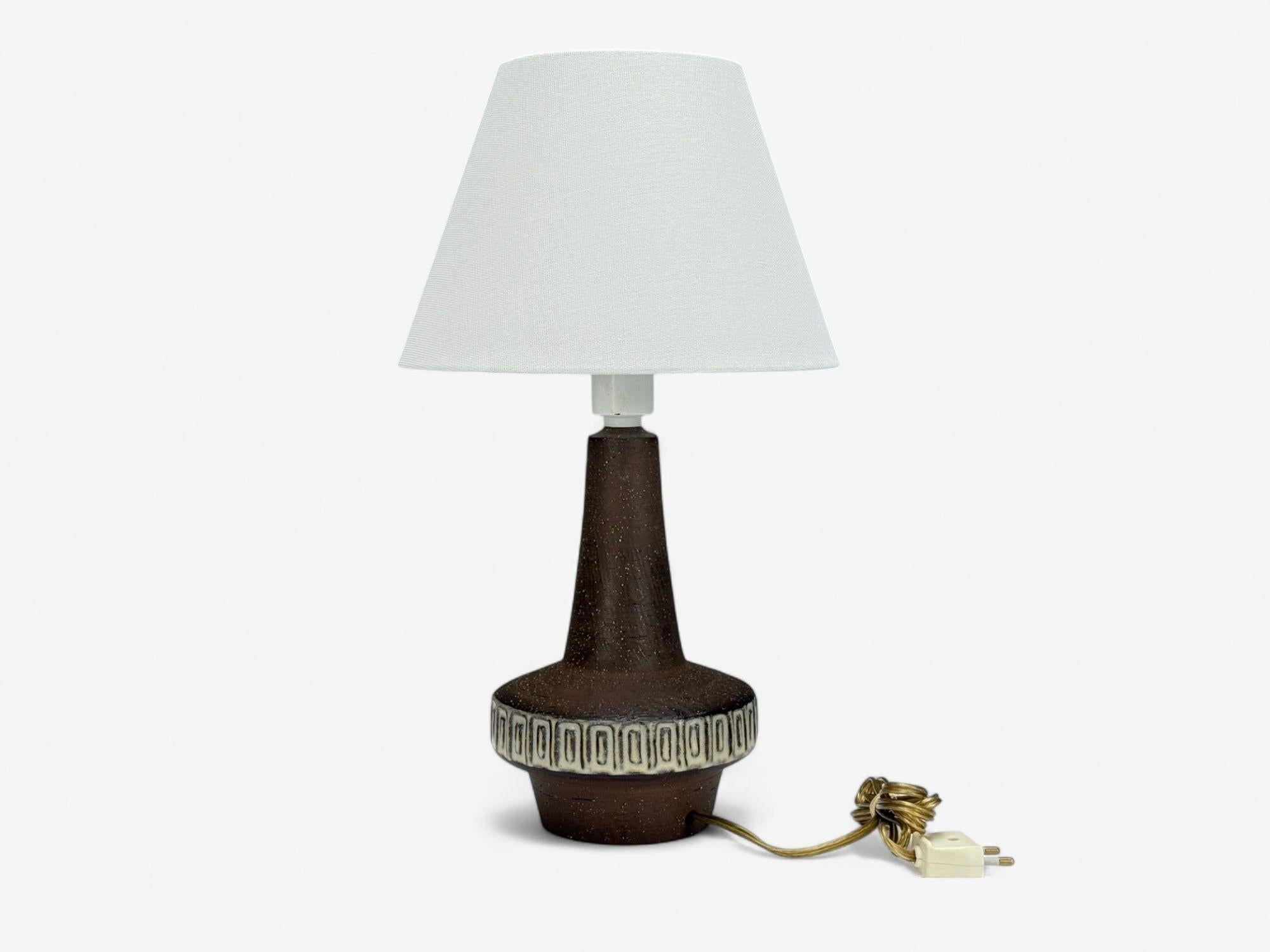 Michael Andersen & Søn, Brown Stoneware, Table Lamp, Denmark, 1960s For Sale 1