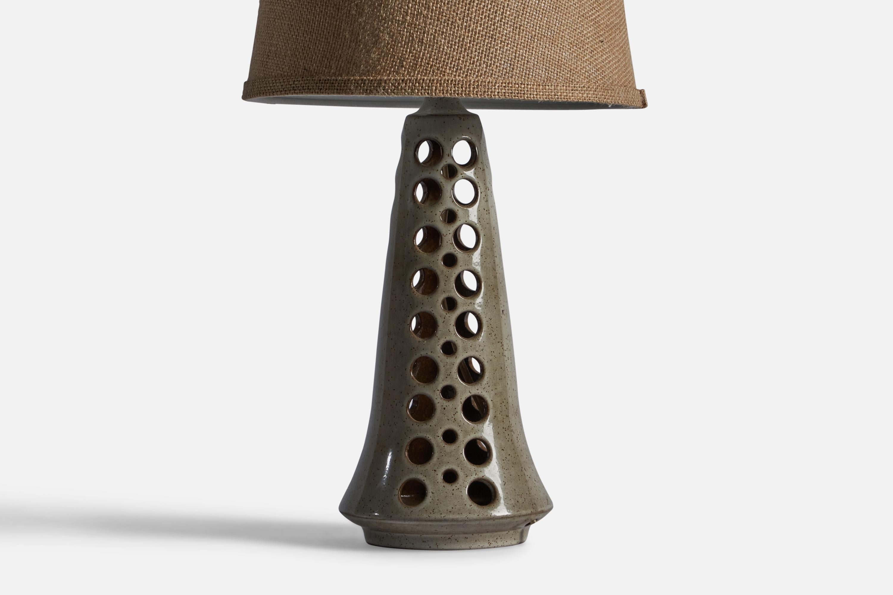 Michael Andersen, Table Lamp, Stoneware, Denmark, 1960s In Good Condition For Sale In High Point, NC