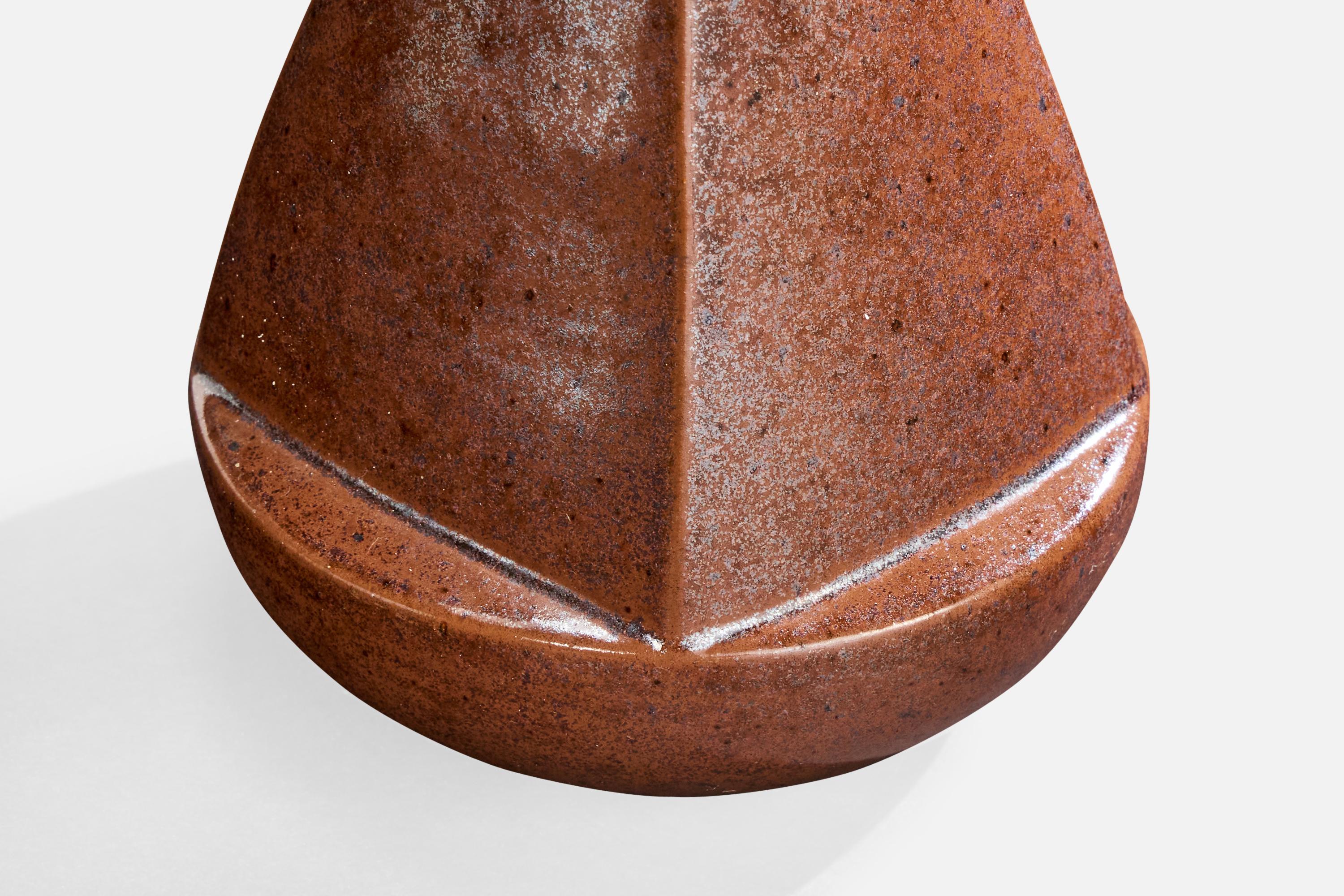 Michael Andersen, Table Lamp, Stoneware, Denmark, 1960s In Good Condition For Sale In High Point, NC