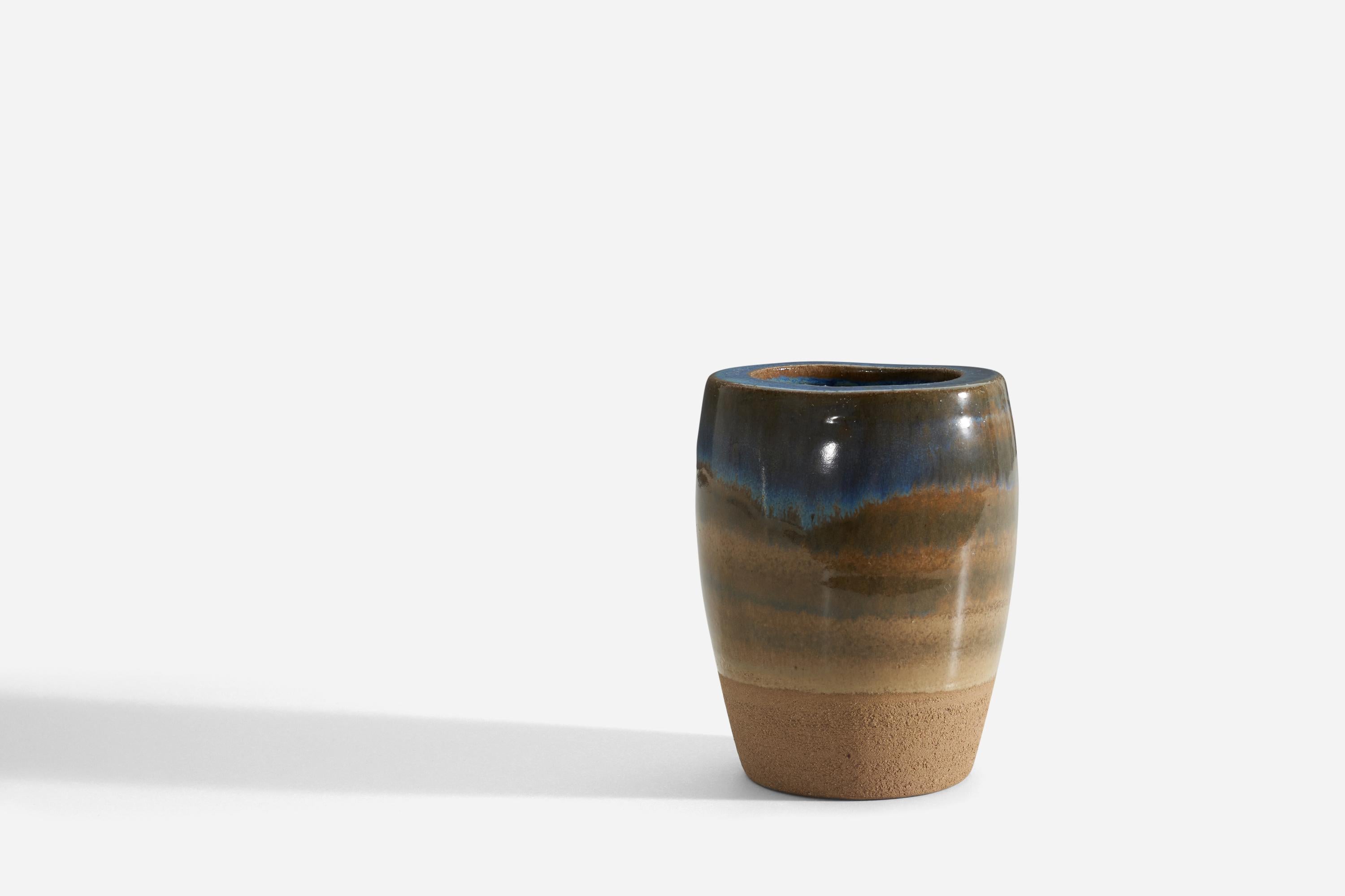 Mid-Century Modern Michael Andersen, Vase, Glazed Stoneware, Bornholm, Denmark, 1960s For Sale