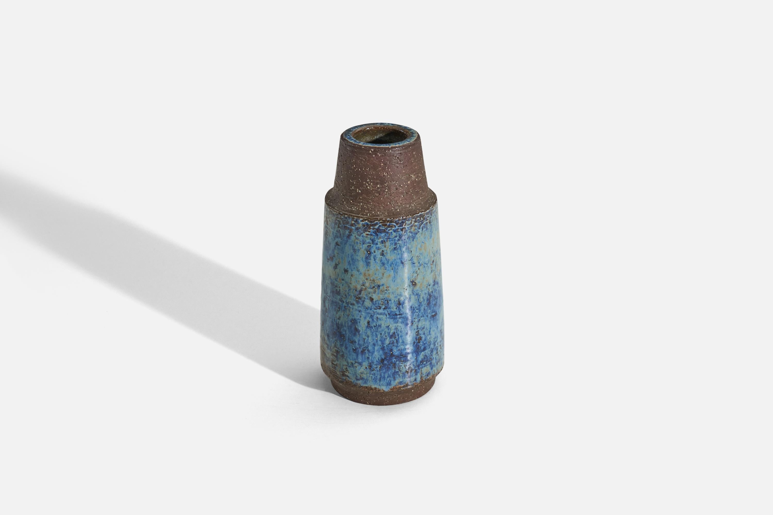 Mid-Century Modern Michael Andersen, Vase, Glazed Stoneware, Bornholm, Denmark, 1960s For Sale
