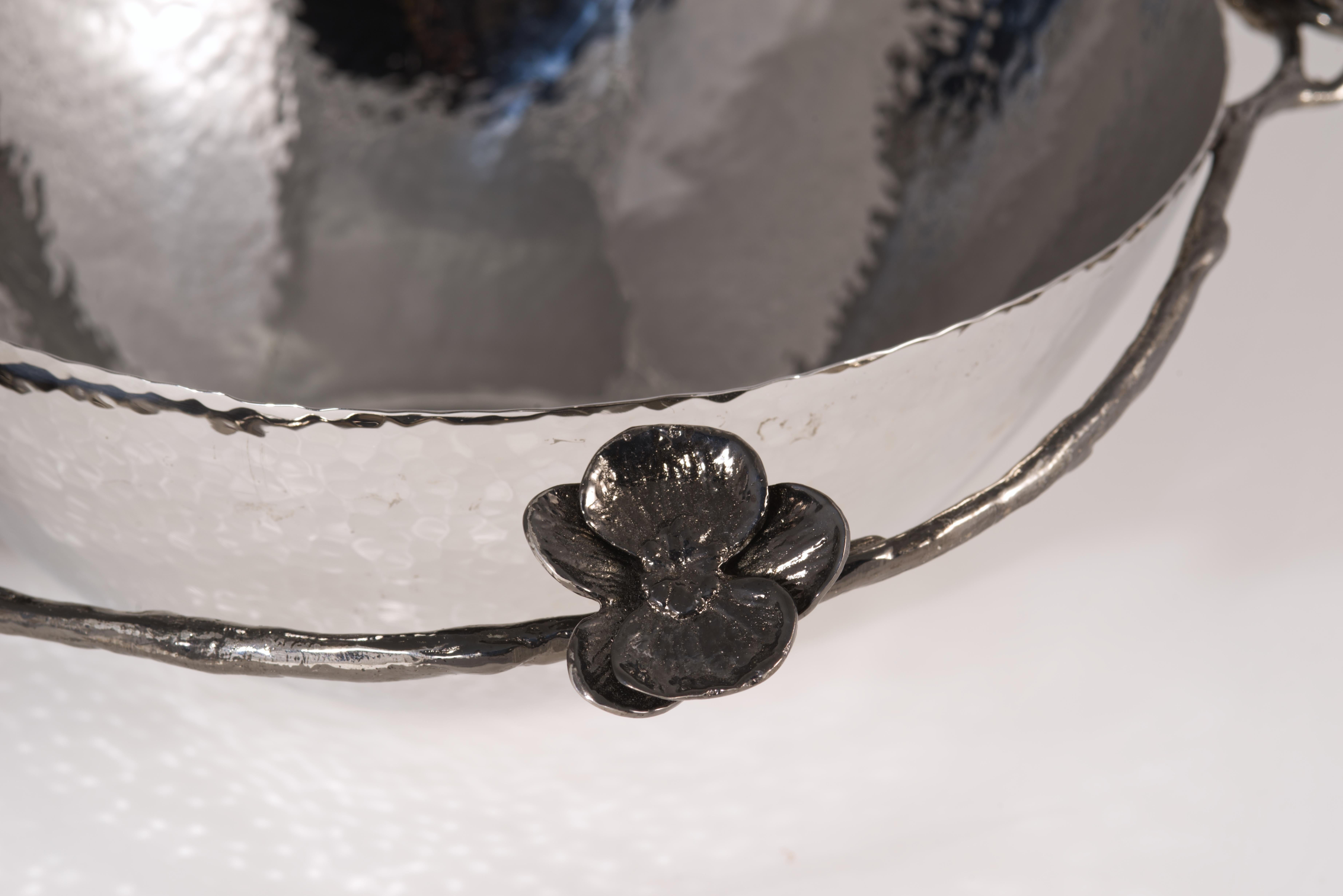 XXIe siècle et contemporain Bol à orchidée noire de Michael Aram en vente
