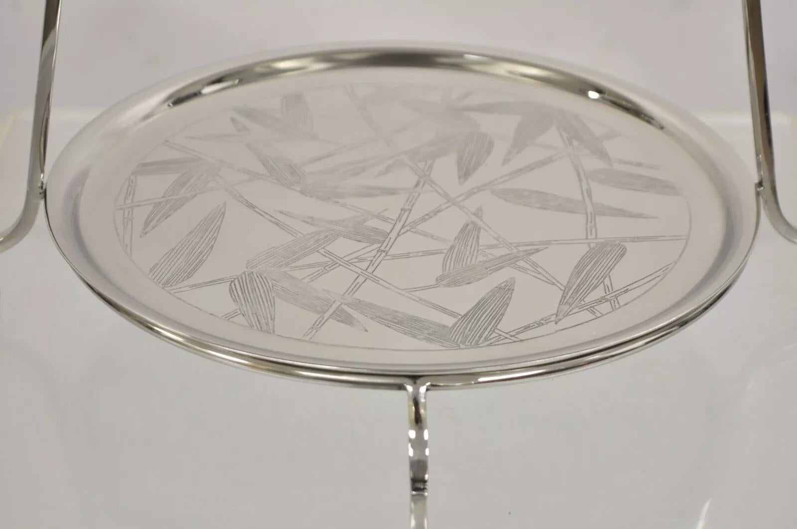 Plaqué argent Michael Aram Hollywood Regency Silver Plated 3 Tier Pastry Display Stand en vente