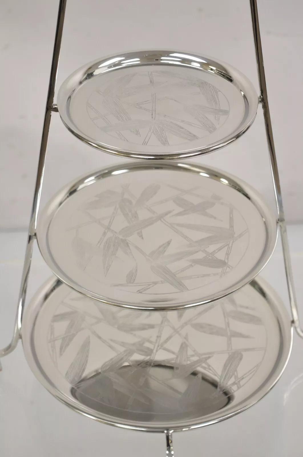 Michael Aram Hollywood Regency Silver Plated 3 Tier Pastry Display Stand en vente 1
