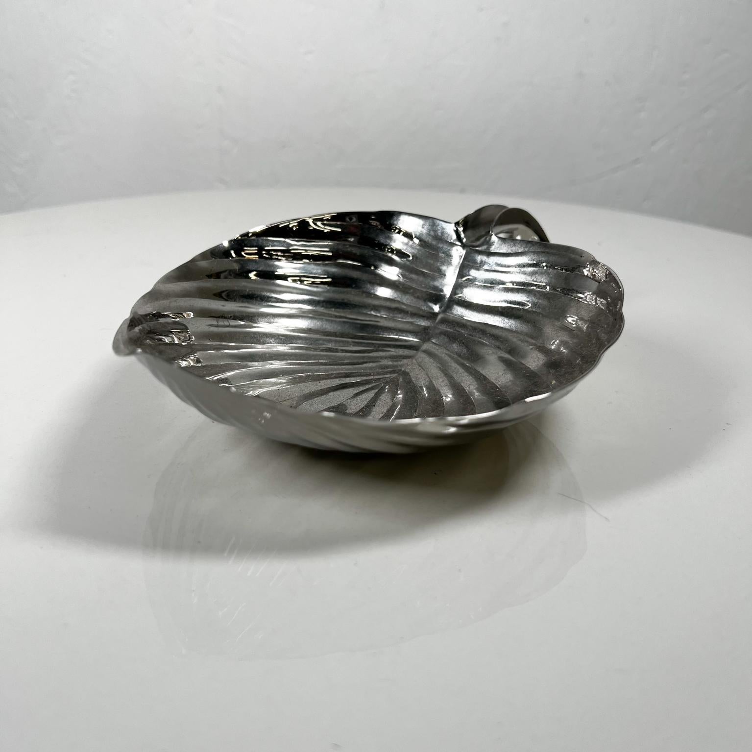 American Michael Aram Polished Silver Leaf Decorative Candy Dish