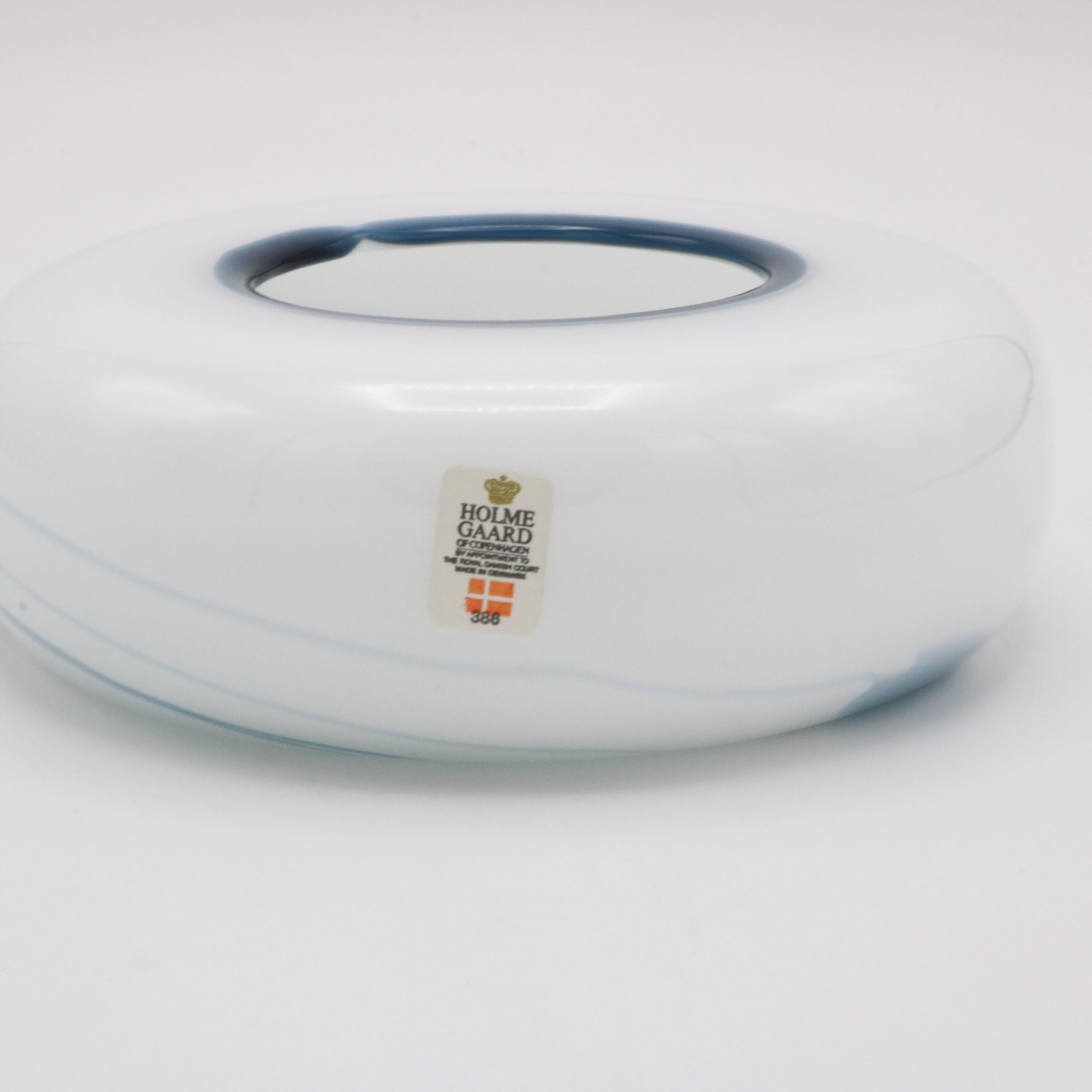 Michael Bang Holmegaard Glass Bowl Vase Denmark 1970 In Good Condition For Sale In New York, NY