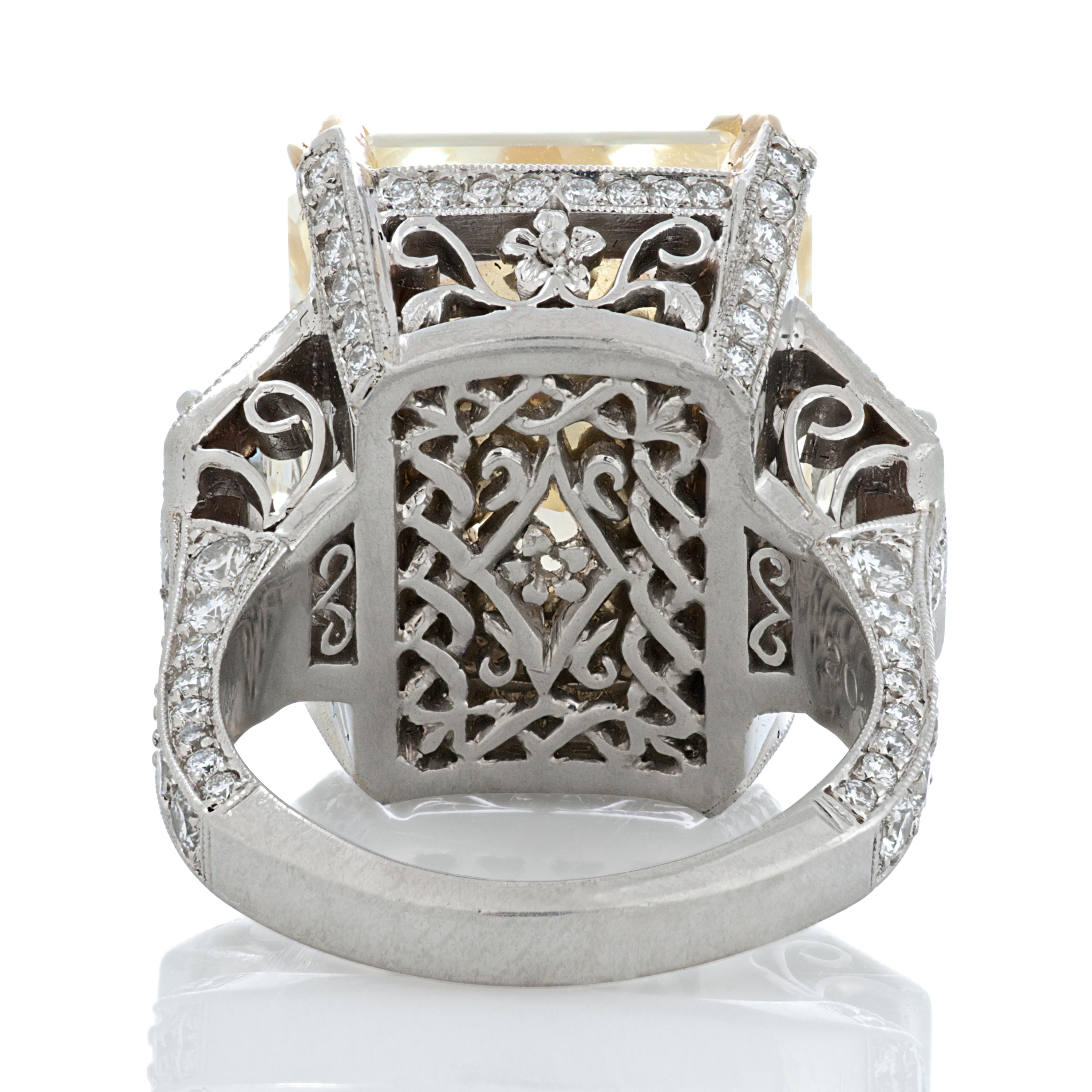 Michael Beaudry Platinring mit GIA-zertifiziertem 21,57 Karat gelbem Fancy-Diamant Damen im Angebot