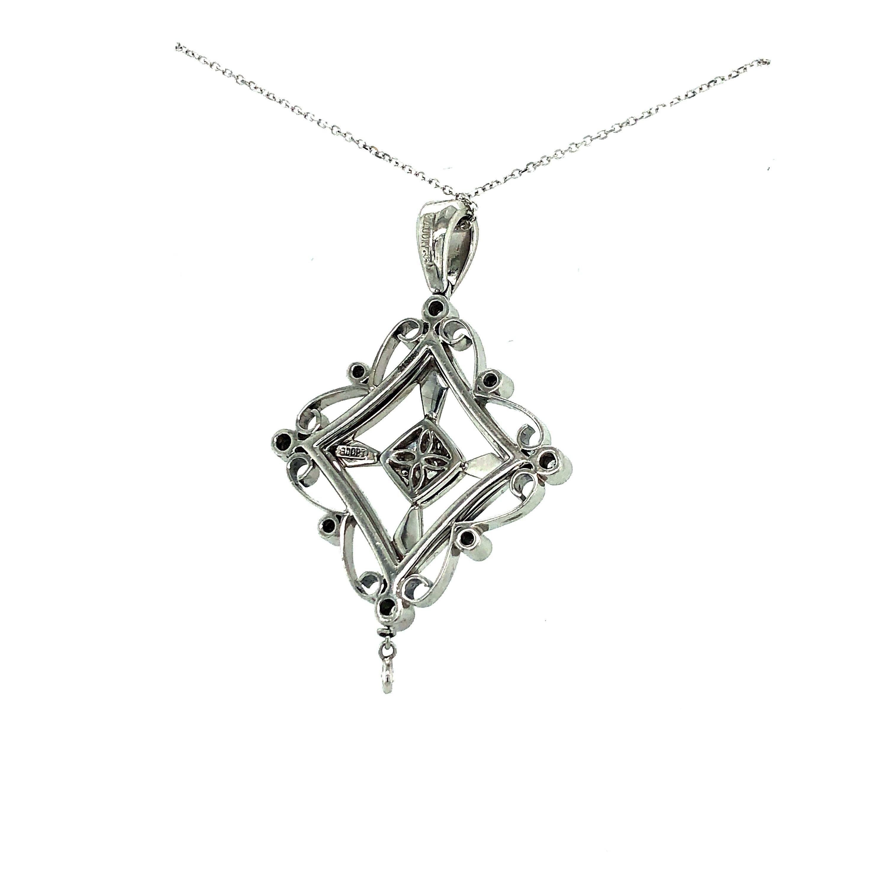 Michael Beaudry Pendentif orné de diamants en platine et platine Pour femmes en vente