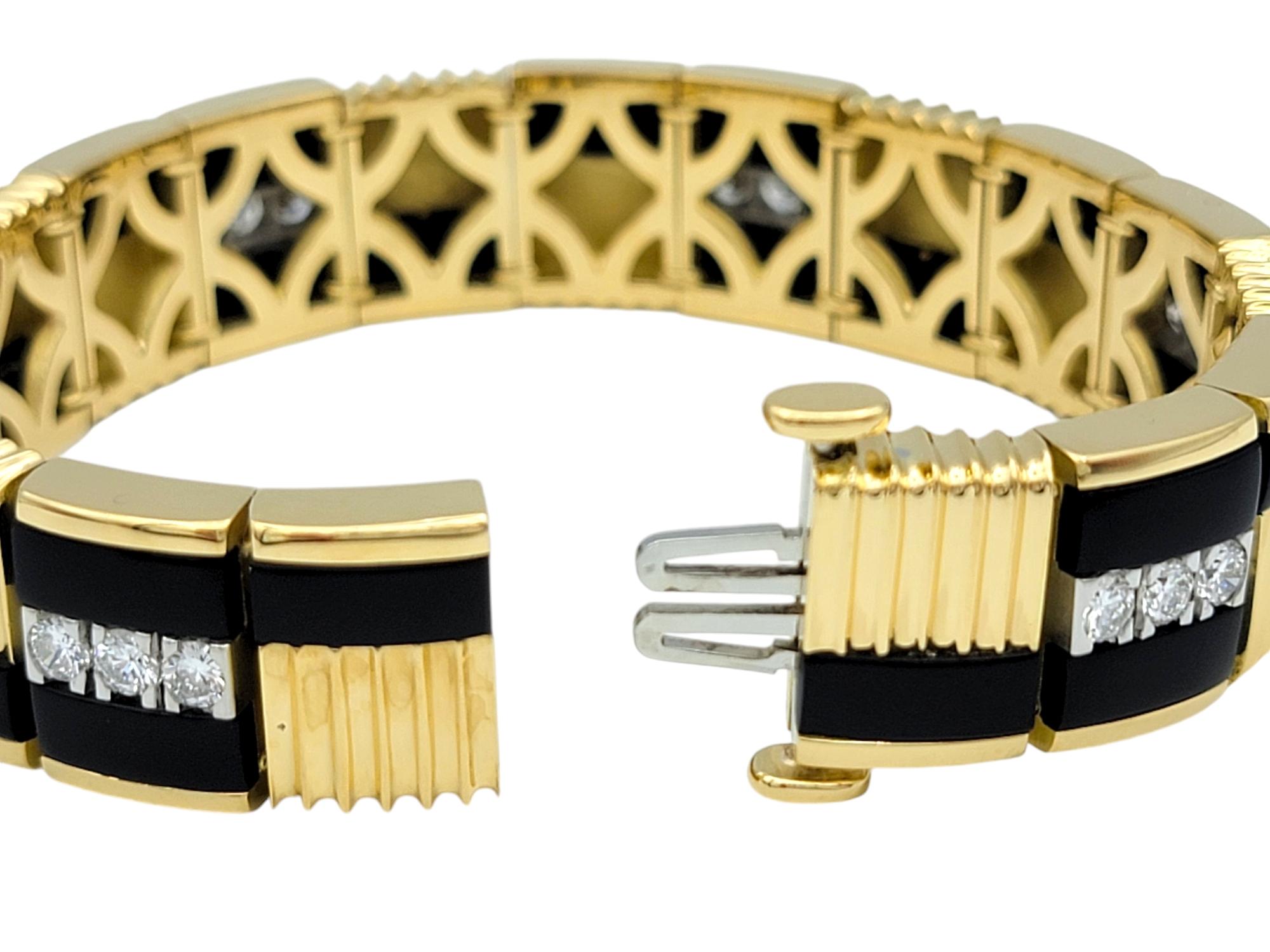 Taille ronde Michael Bondanza Bracelet à maillons en diamant et émail noir Or 18 carats et platine en vente
