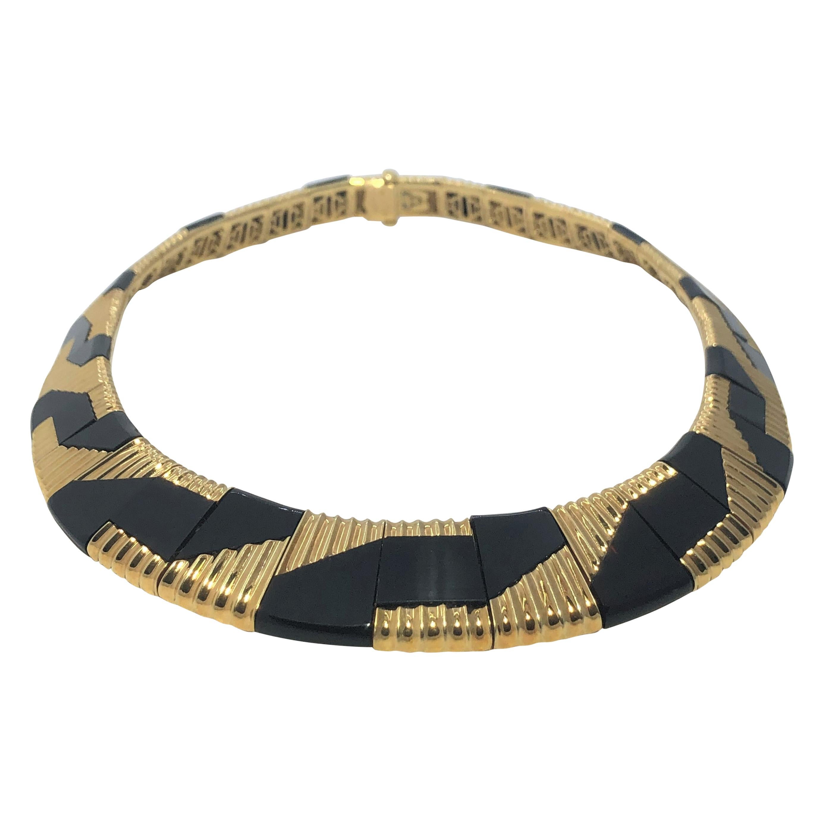 Michael Bondanza Fluted 18k Yellow Gold and Black Onyx Tapered Choker Necklace For Sale