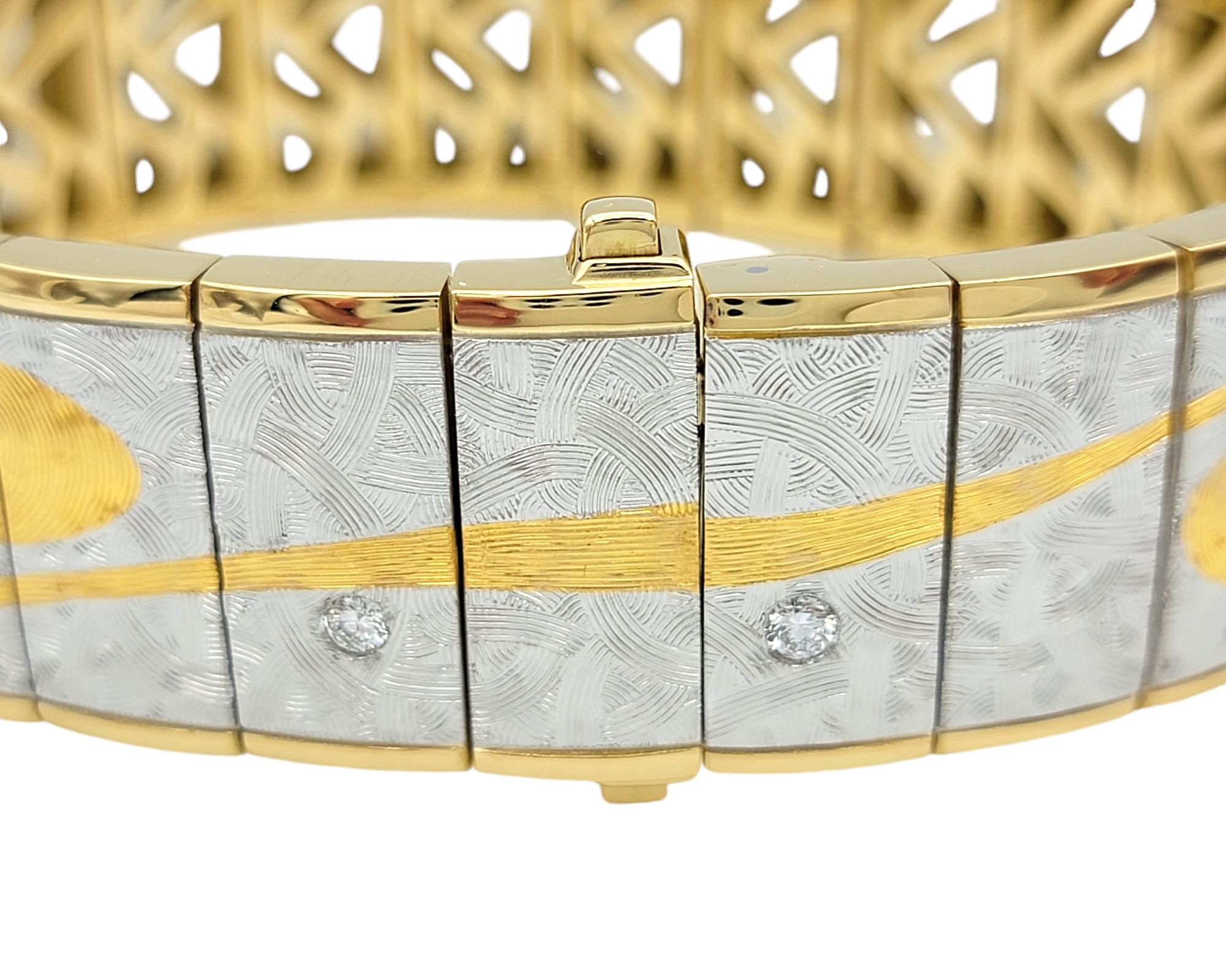 Michael Bondanza Two-Tone Textured Swirl Motif Link Bracelet with Diamonds In Good Condition For Sale In Scottsdale, AZ