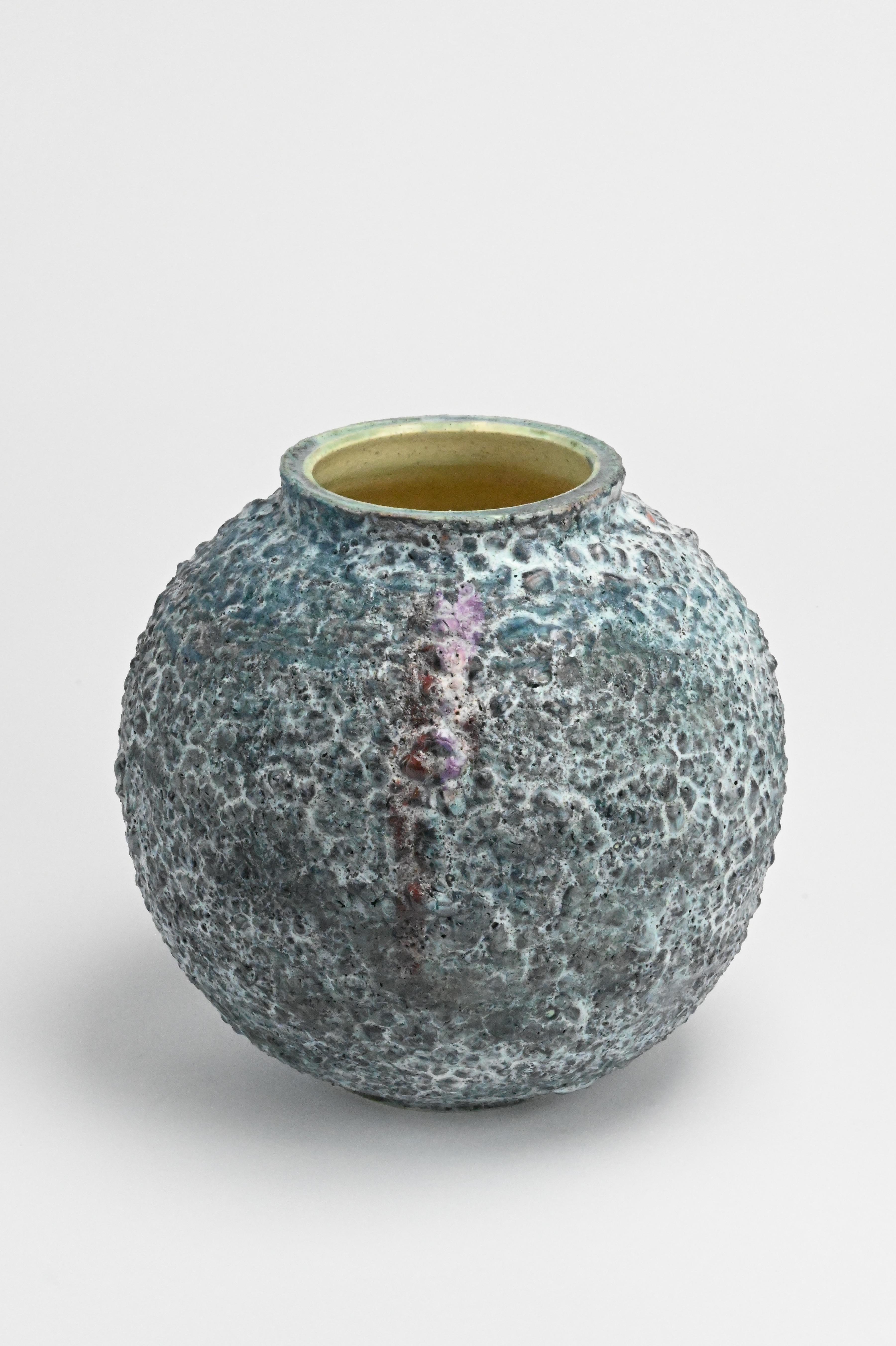 Emerald Quartz Moon Jar - Blue / green abstract ceramic vessel - Sculpture by Michael Boroniec