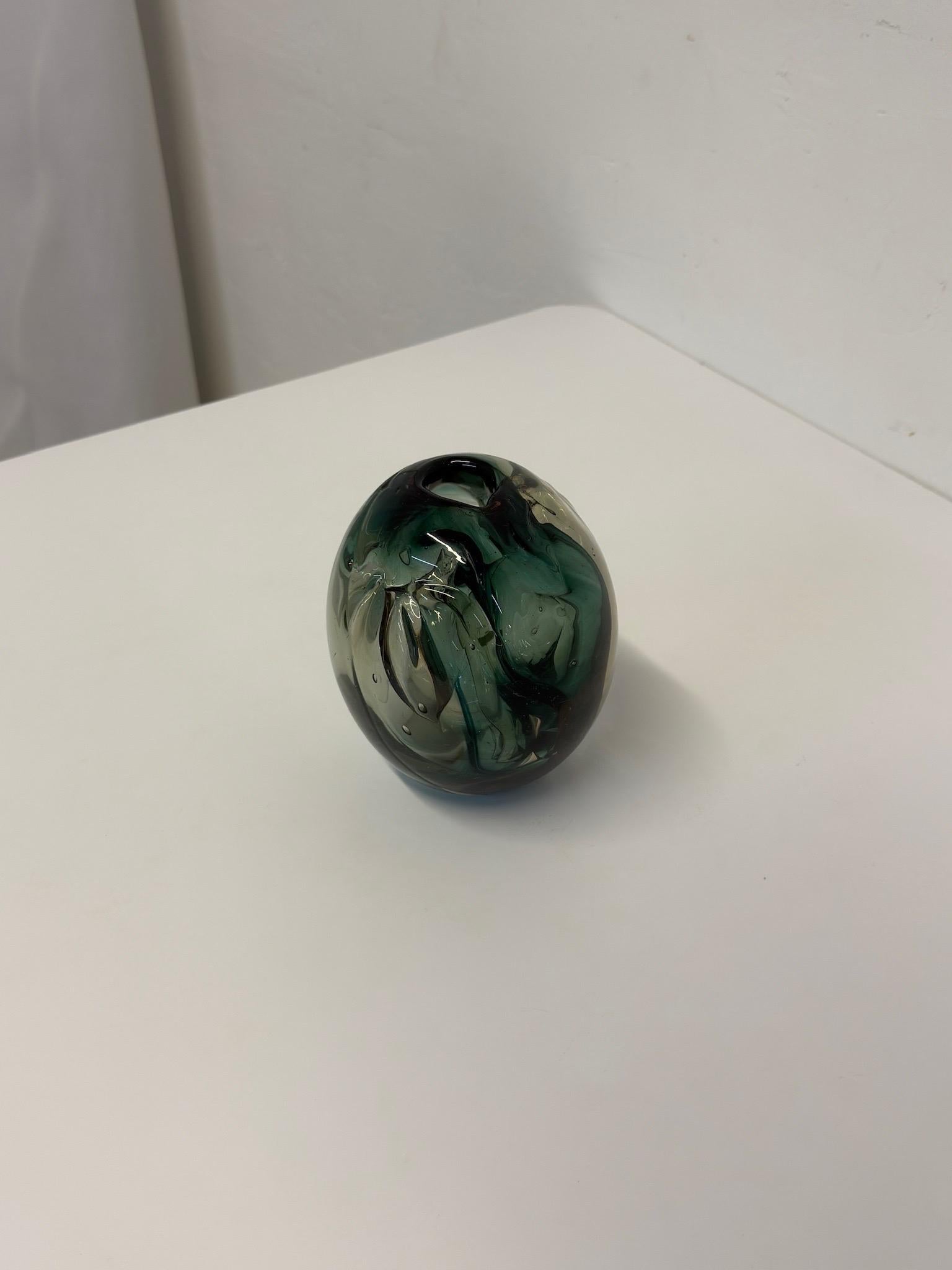 Michael Boylen Biomorphe moderne mundgeblasene Glasvase im Zustand „Gut“ im Angebot in Miami, FL