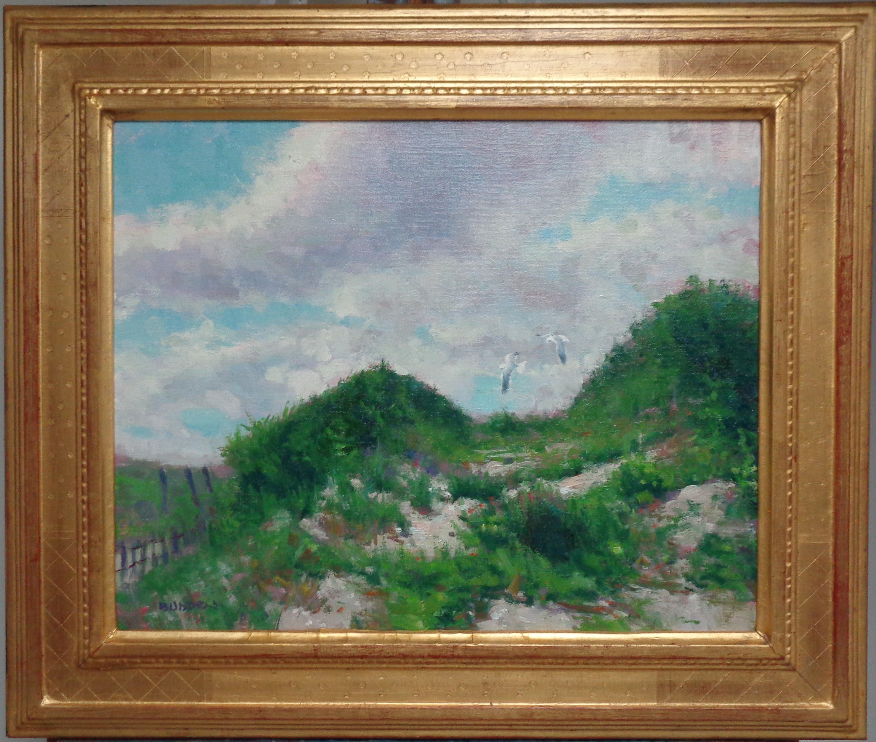 Dünen und Strandzugang
Öl/Leinwand 16 x 20 Bild
Dunes & Beach Access ist ein Ölgemälde auf Leinwand des preisgekrönten zeitgenössischen Künstlers Michael Budden, das eine wunderschöne Strandszene zeigt, die im Stil des impressionistischen Realismus