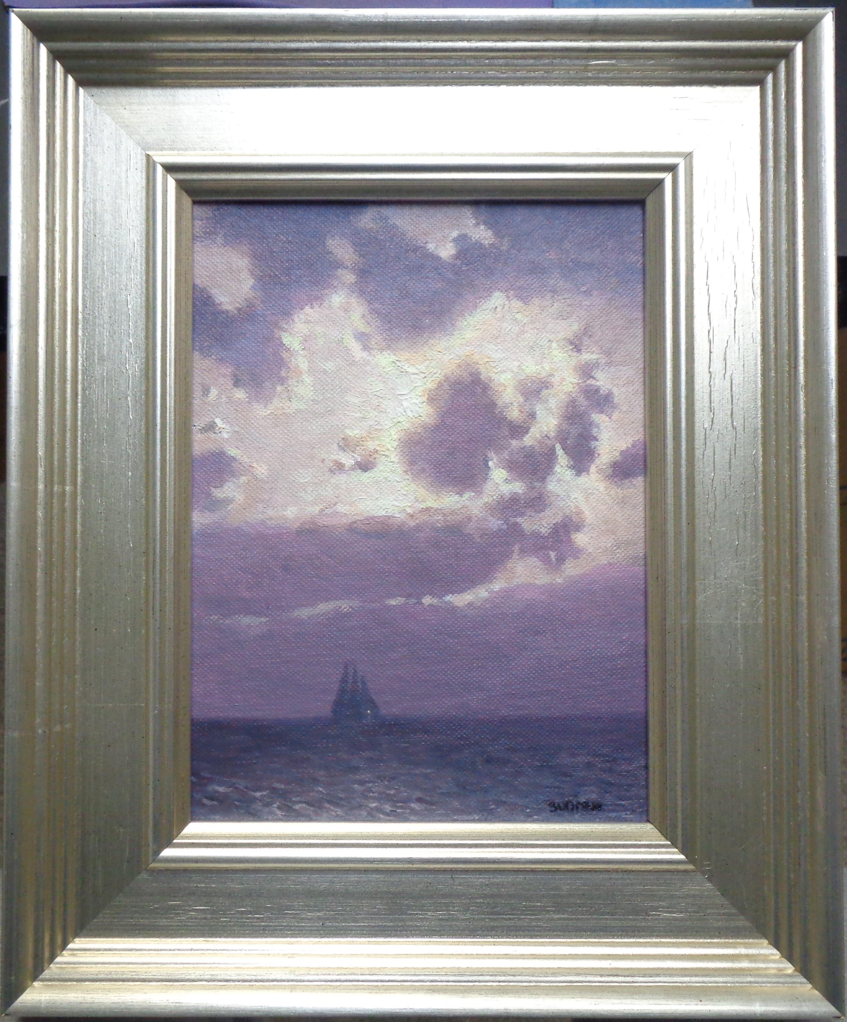  Sorgere della luna  Vela  olio/pannello 8 x 6 immagine, 11,63 x 9,63 incorniciato
 Moonrise Sailing è un dipinto a olio su tela del pluripremiato artista contemporaneo Michael Budden che mette in mostra una splendida vista dell'oceano al chiaro di