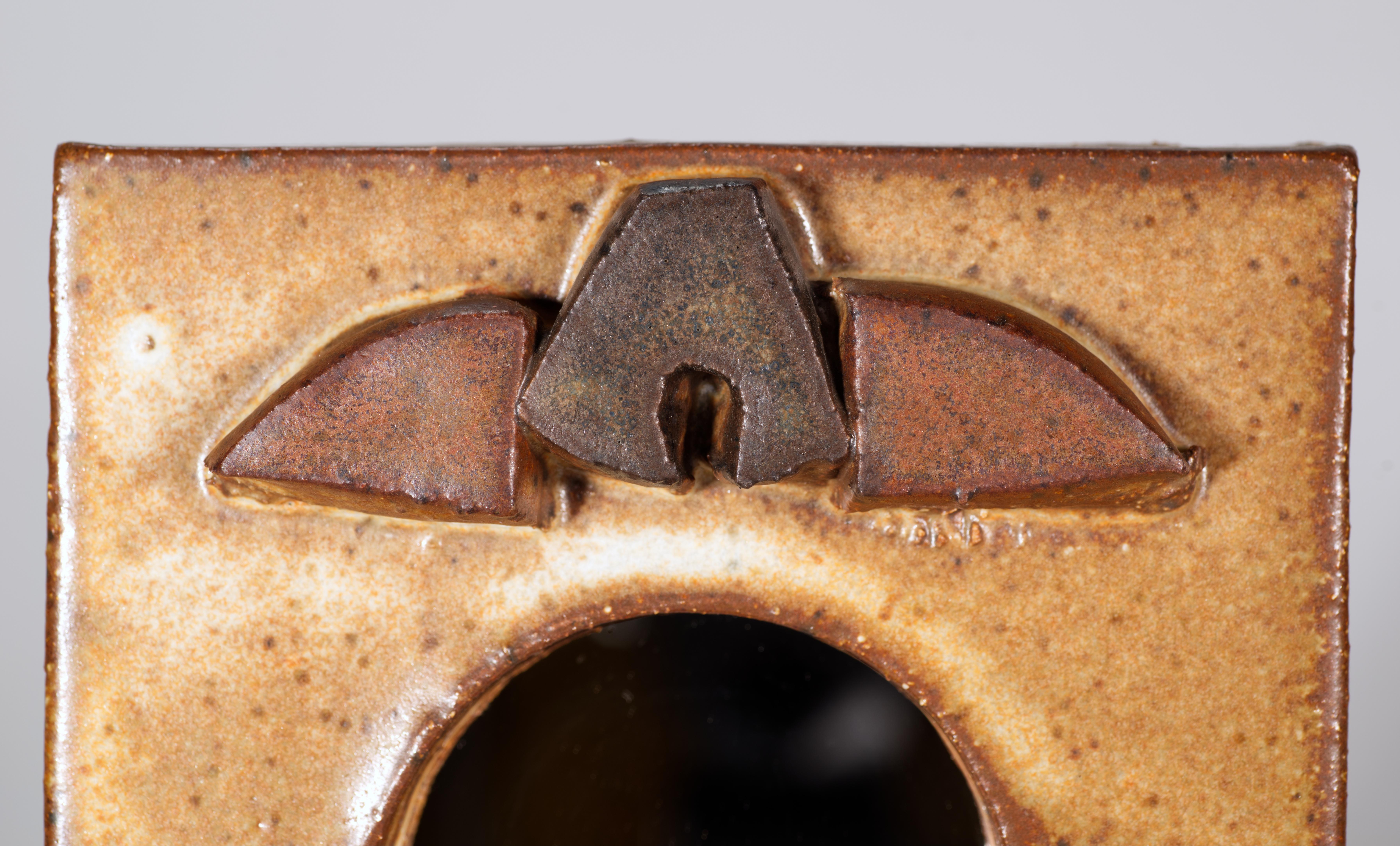 Espejo de pared escultórico Michael Cohen, Studio Pottery americano Años 60 en venta 2