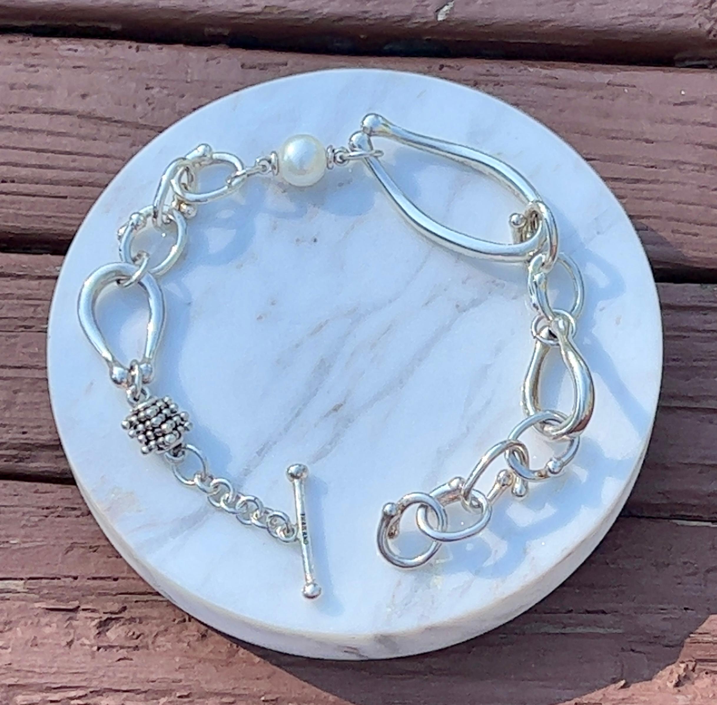 Michael Dawkins Freshwater Pearl Sterling Silver 925 Link Bracelet In Good Condition In Towson, MD