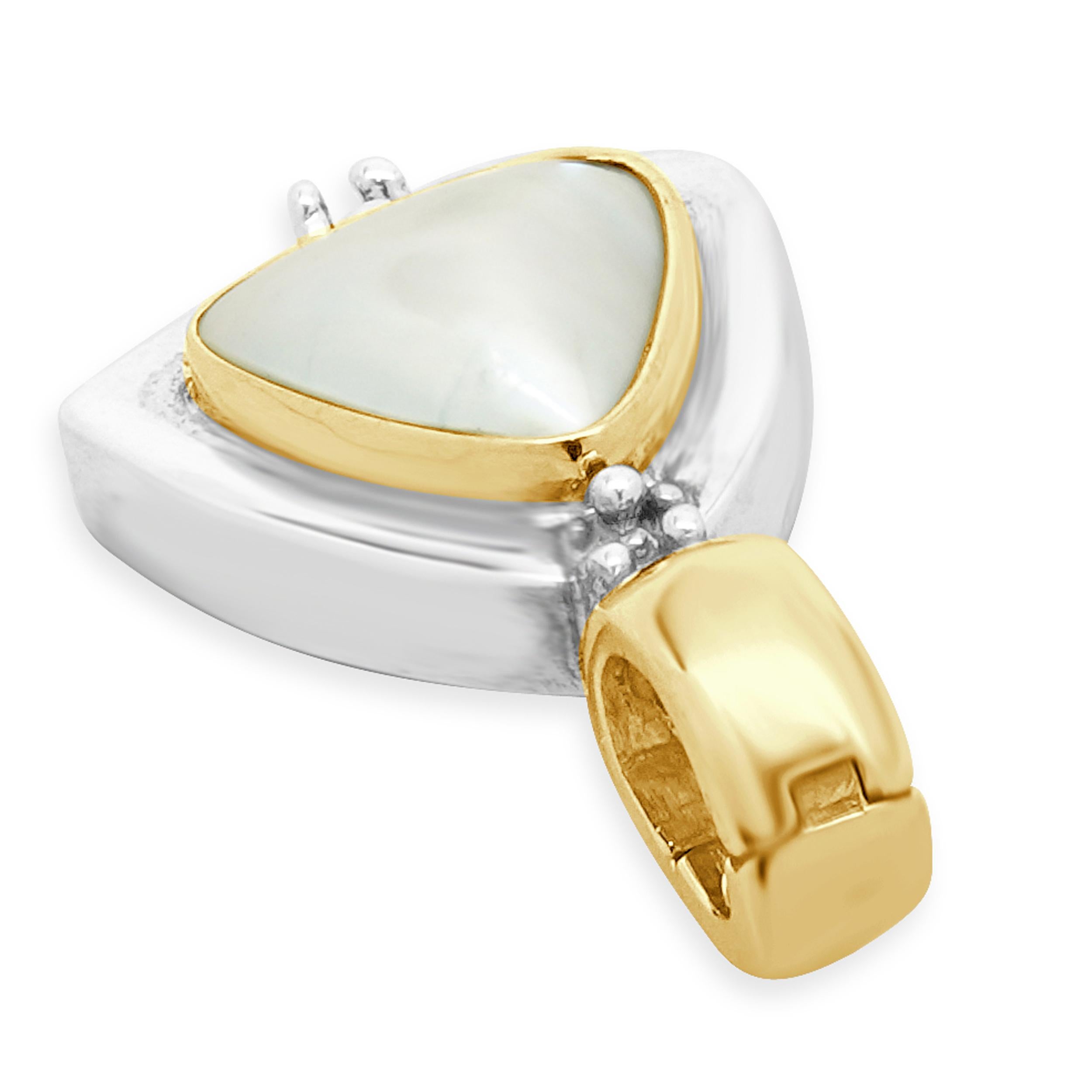 Designer: Michael Dawkins
Material: sterling Silver 
Dimensions: pendant measures approximately 27.76mm x 17.07mm
Weight: 6.20 grams
