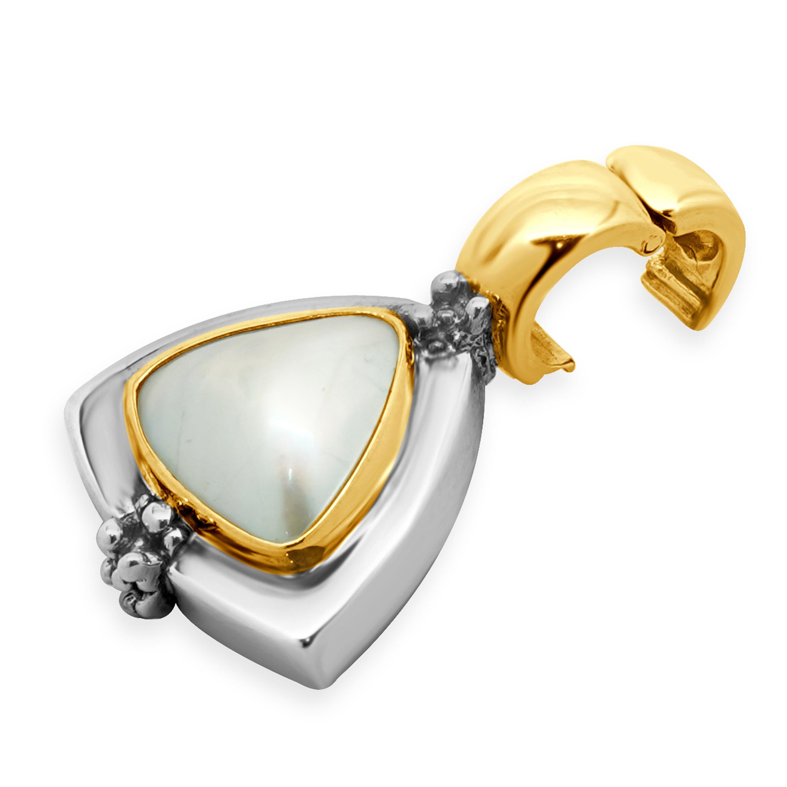Michael Dawkins Two Tone Mabe Pearl Pendant In Excellent Condition For Sale In Scottsdale, AZ