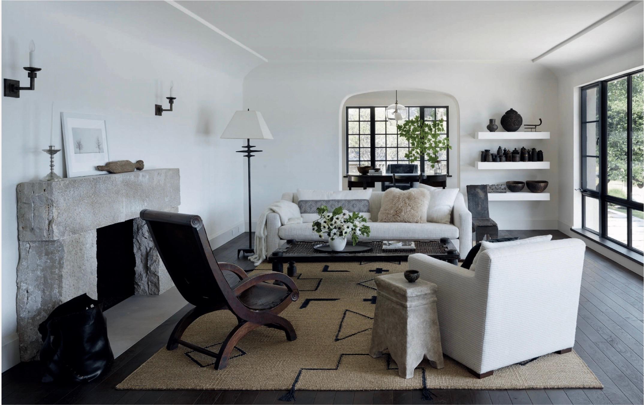 Interiors designed by Michael Del Piero are full of delightful contradictions. She designs minimalist rooms rich with historical character, meticulously edited gallery-like spaces that still have the comforting warmth of home, and breezy abodes with