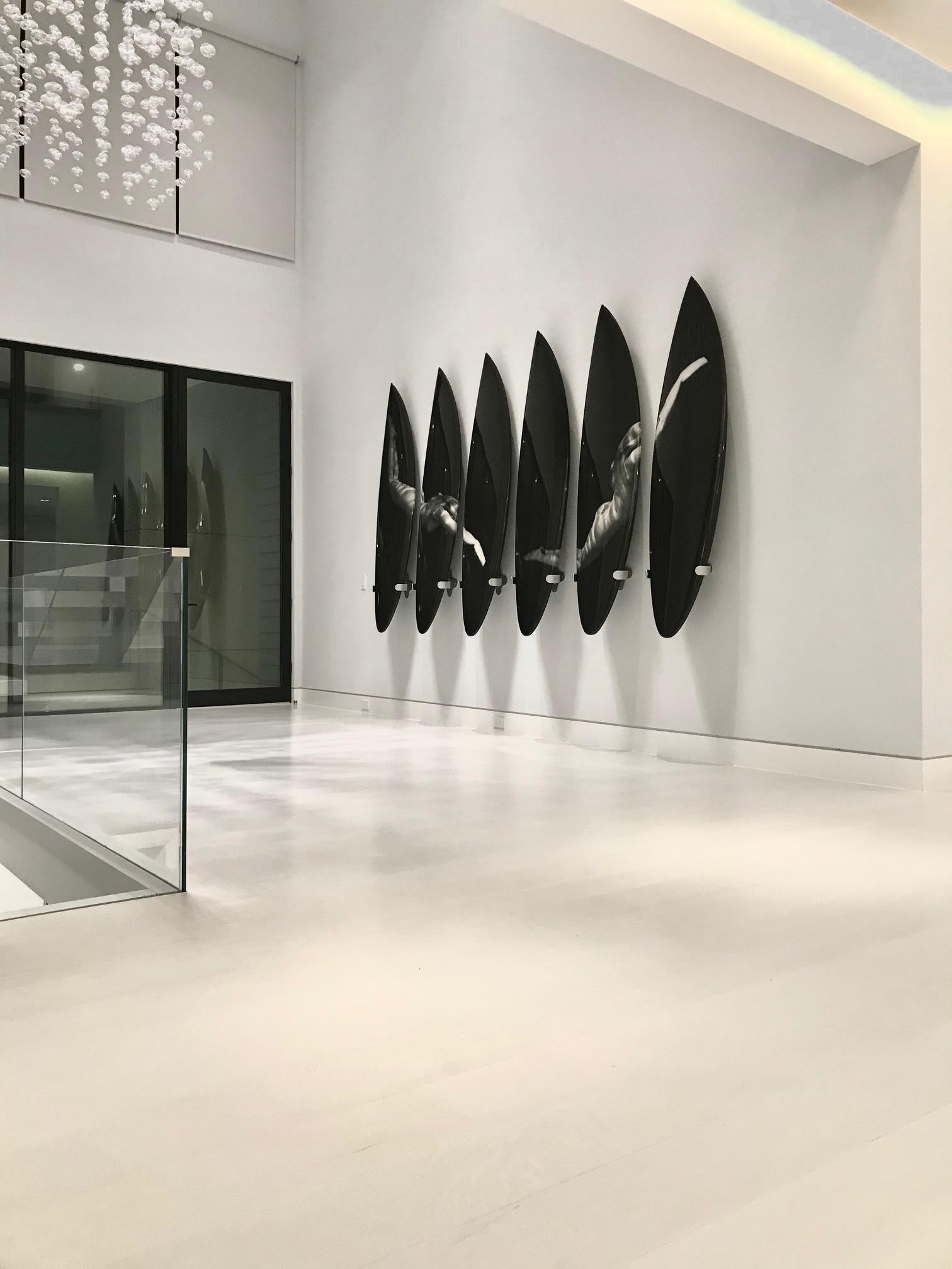 Body Surf 6 - Abstract Sculpture Gris de Michael Dweck