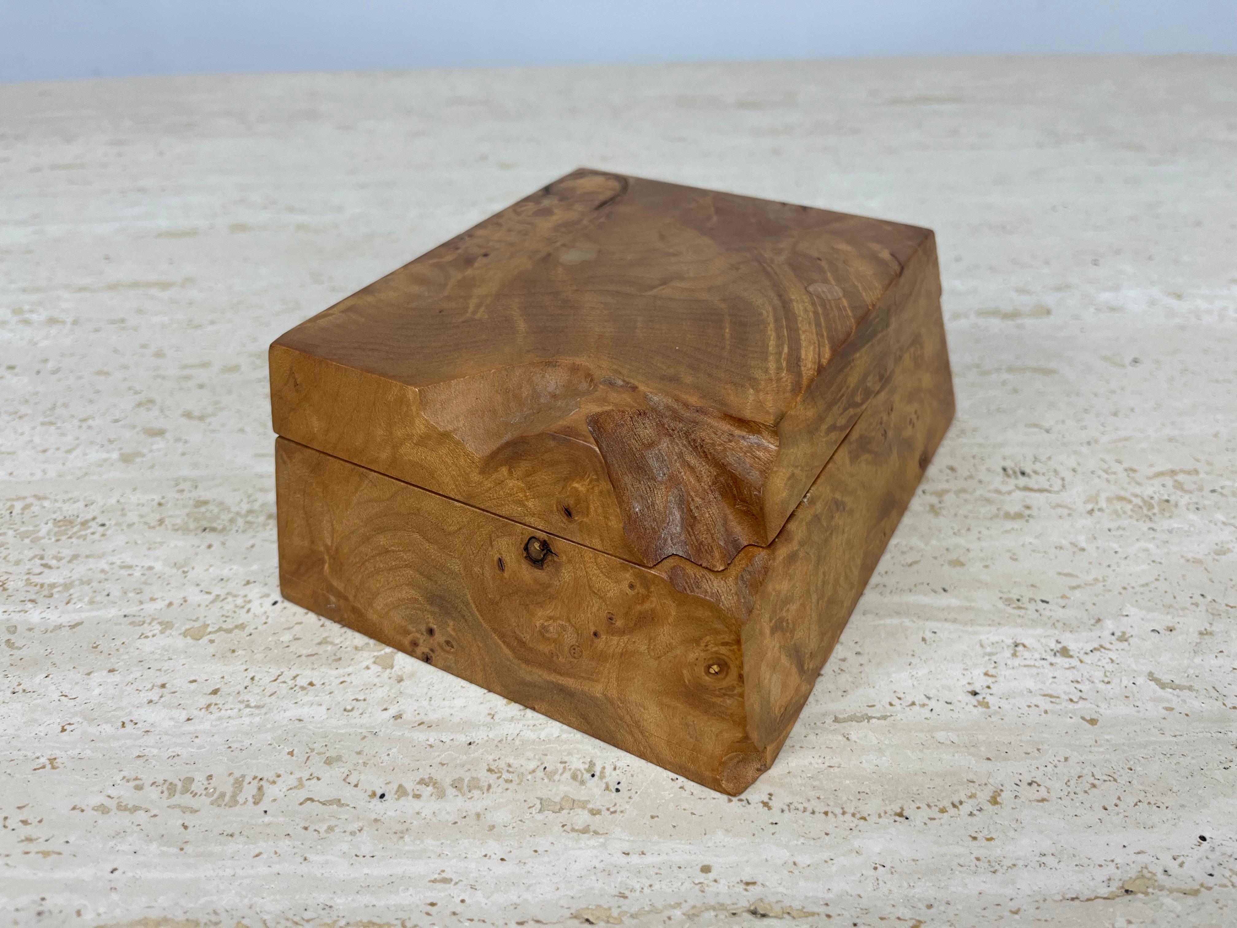 American Michael Elkan Burl Maple wood jewelry box, signed For Sale