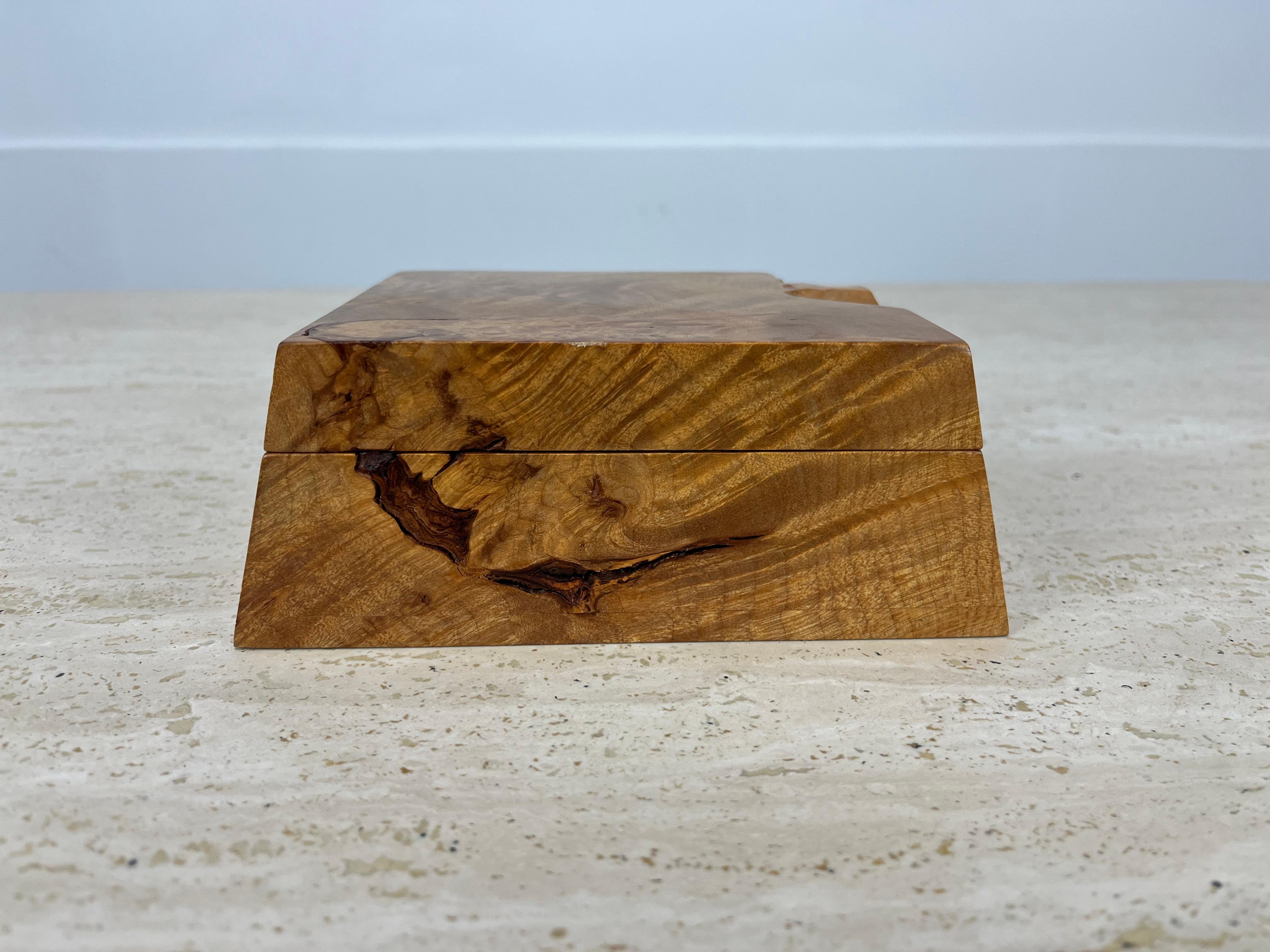 Late 20th Century Michael Elkan Burl Maple wood jewelry box, signed For Sale