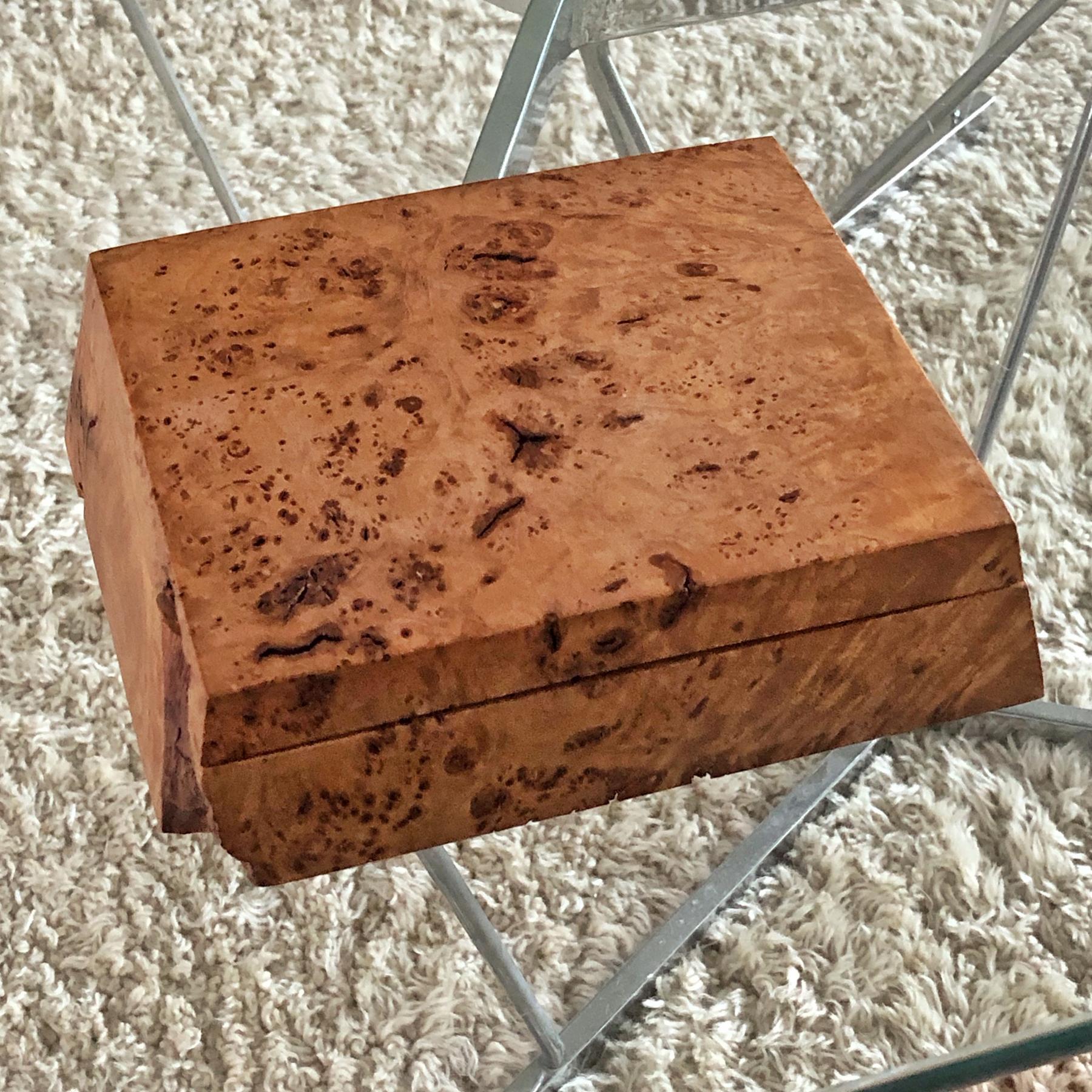 Michael Elkan Burled Wood Box In Good Condition In Highland, IN