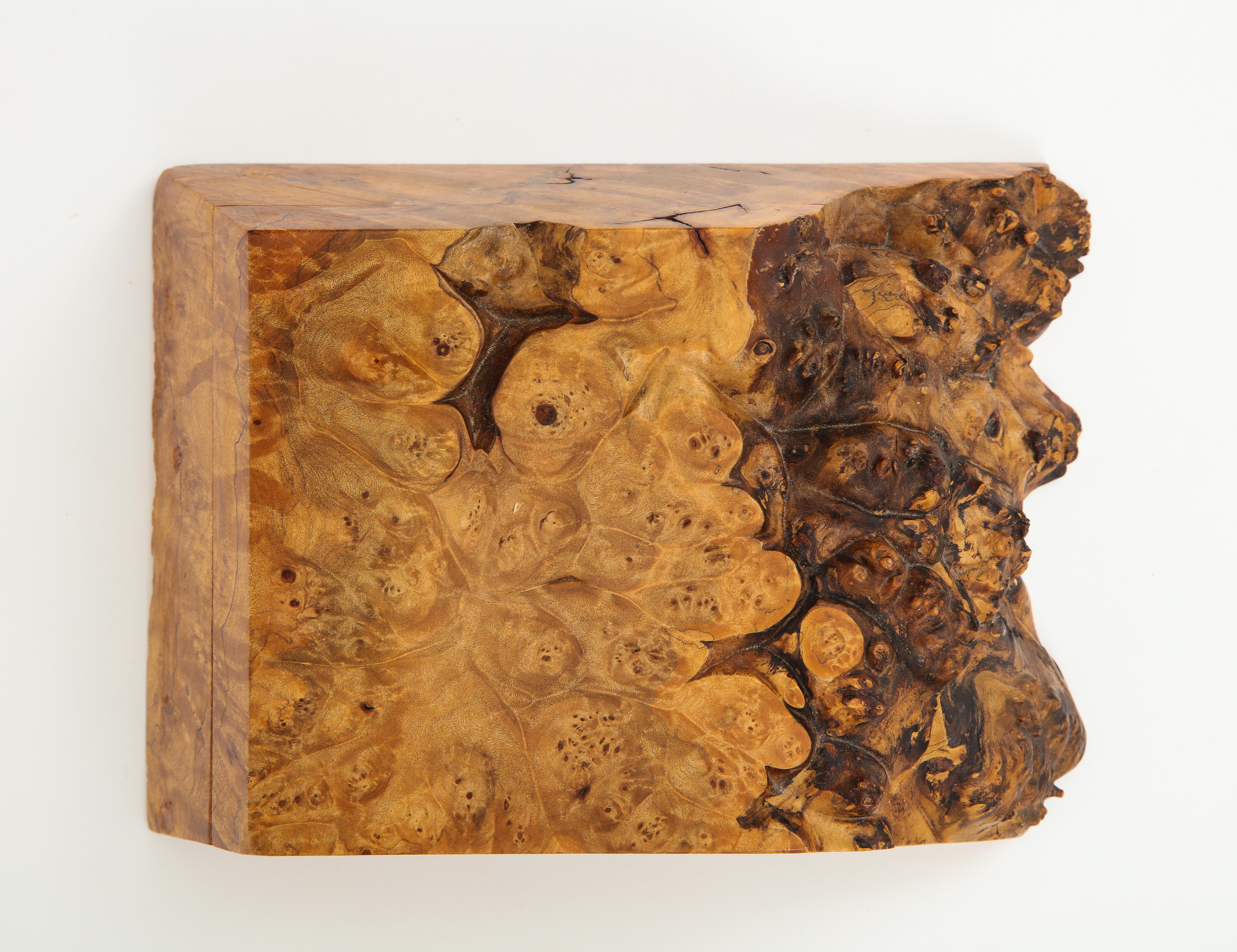 Michael Elkan Caja de Burl de Borde Vivo Madera de burl en venta