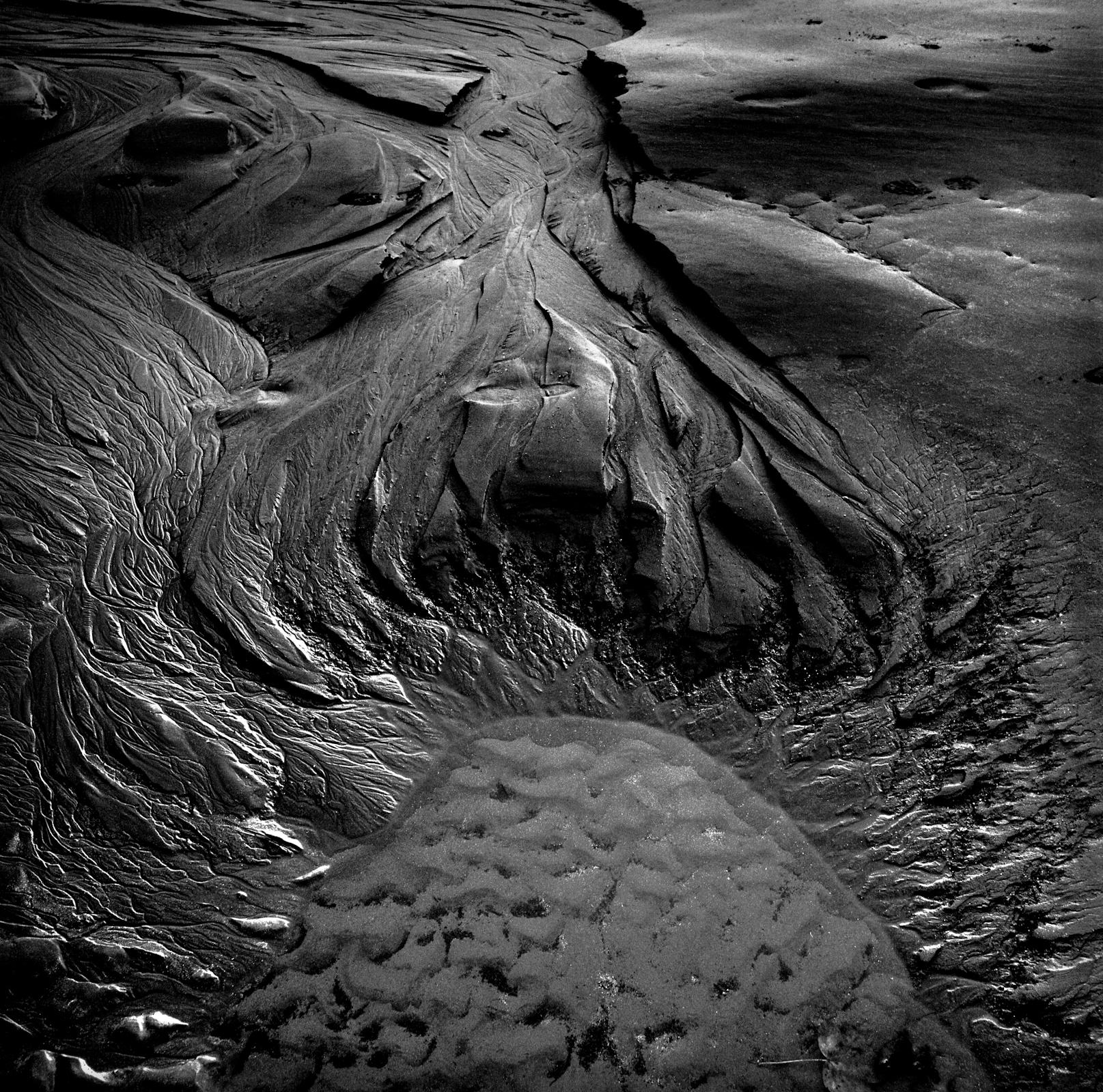 Michael G Jackson Black and White Photograph – Poppit Sands #19, Wales, Wales  