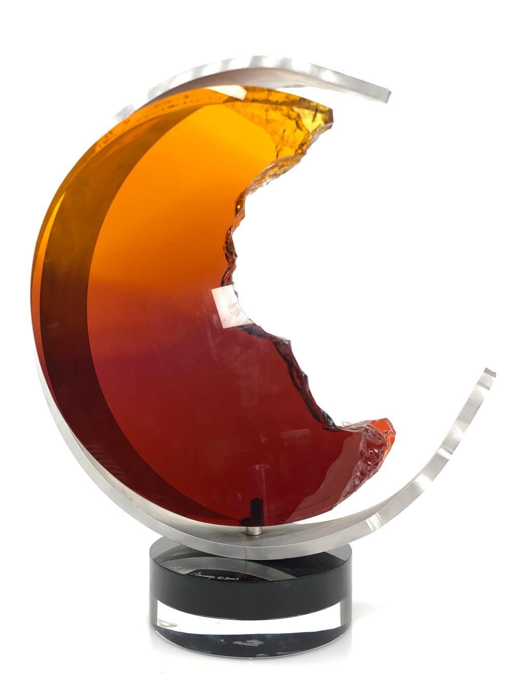 Michael George Figurative Sculpture - Moonstruck