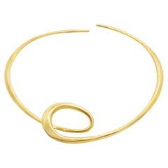 Collier "Pieta" en or 18 carats de Michael Good
